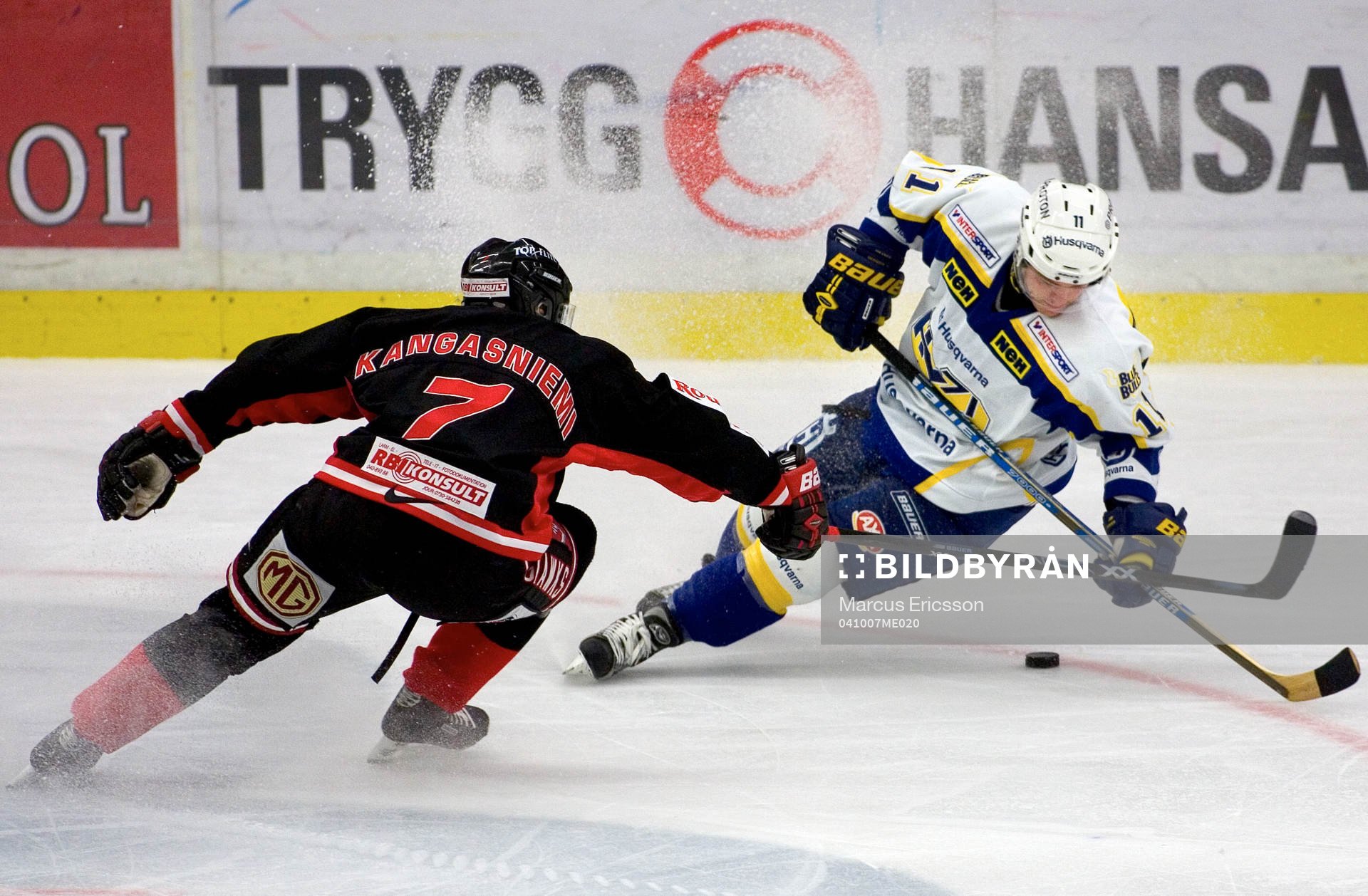 Miska Kangasniemi, Malmö och Per-Åge Skröder, HV71