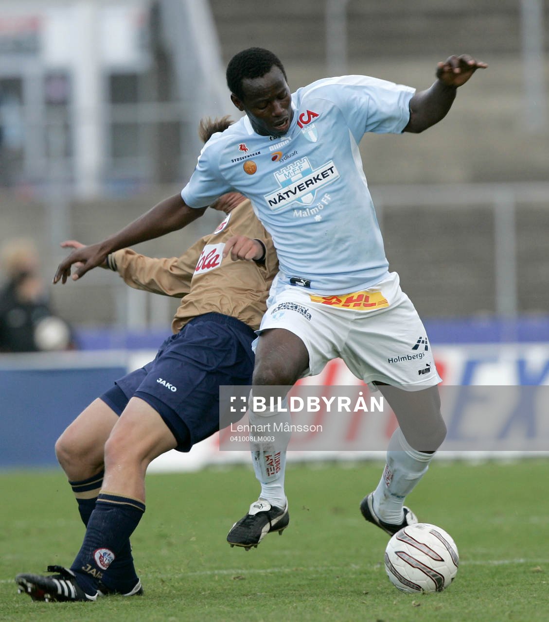 Samuel Barlay  från Sierra Leona gjorde hemmadebut