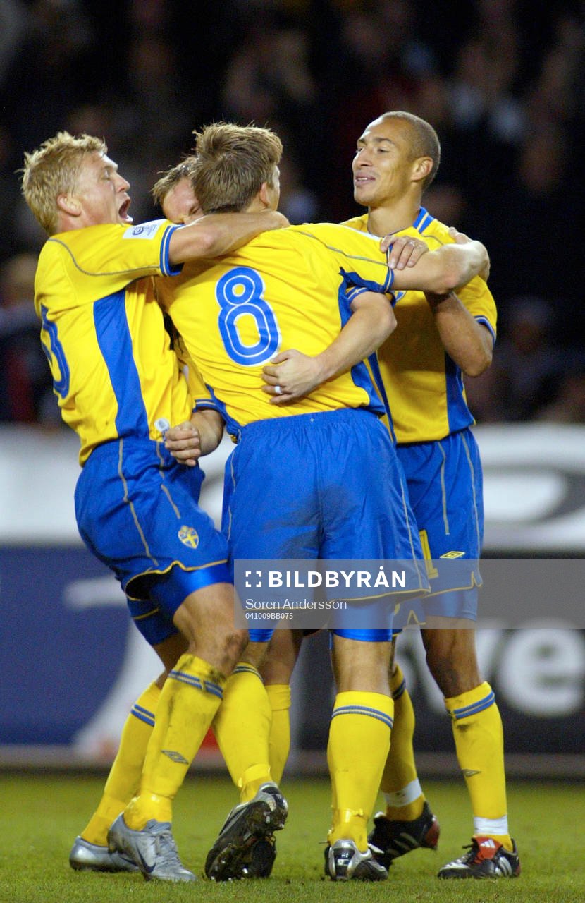 Marcus Allbäck, Anders Svensson, Henrik Larsson, Sverige