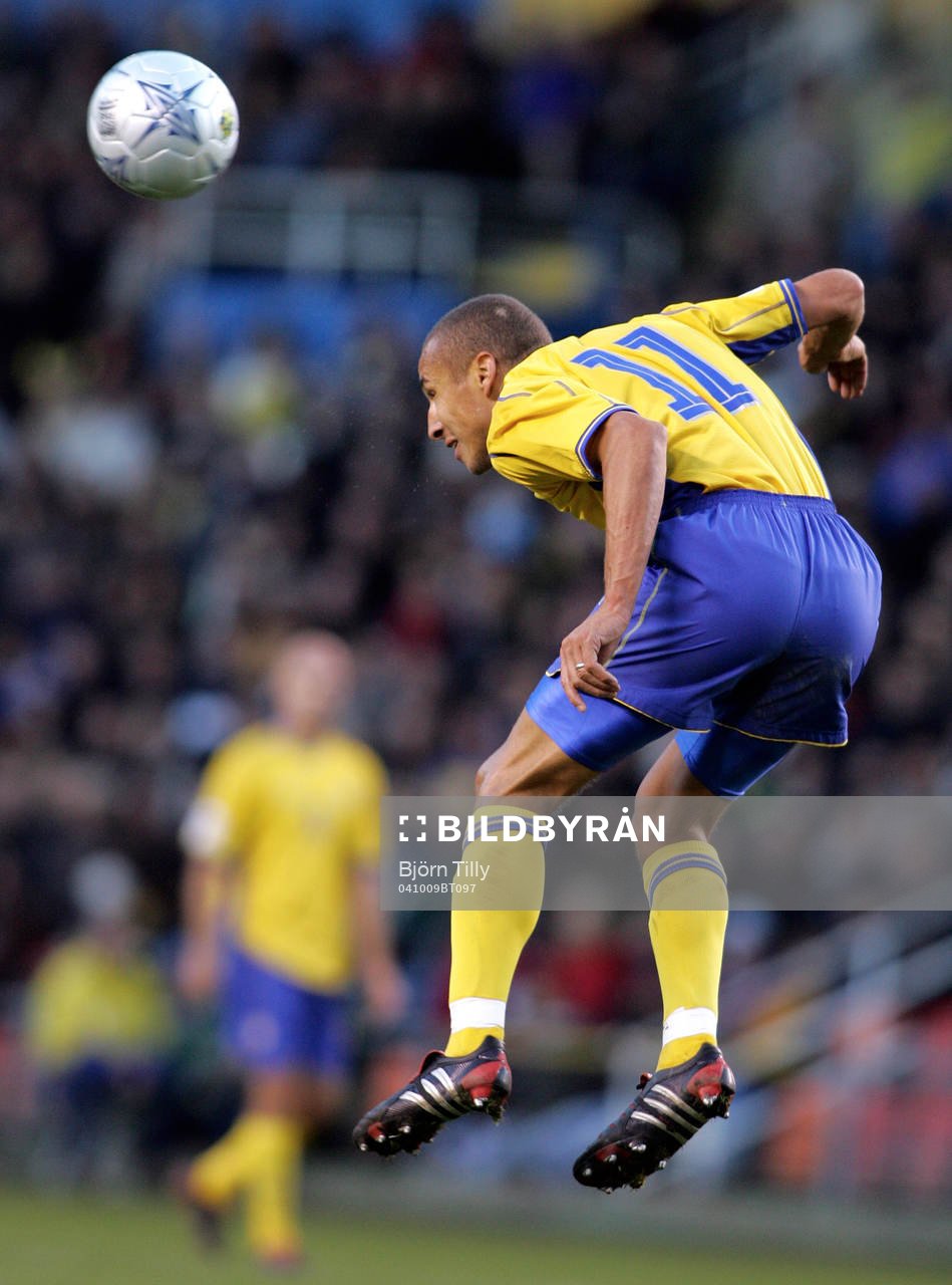 Henrik Larsson, Sverige. Nick