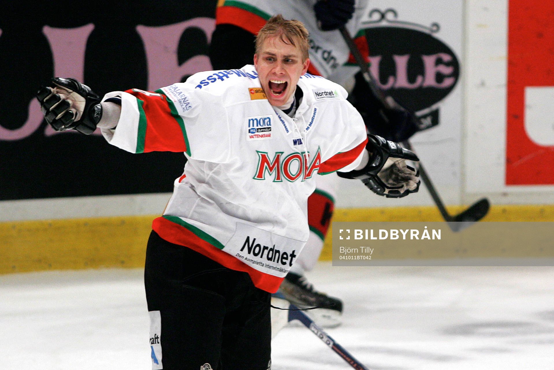Marko Kauppinen, Mora