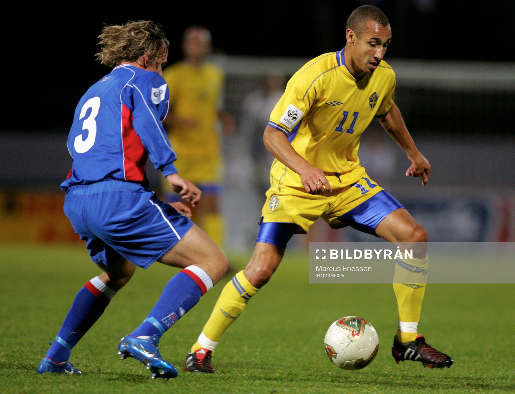Henrik Larsson, Sverige och Kristjan Örn Sigurdsson, Island