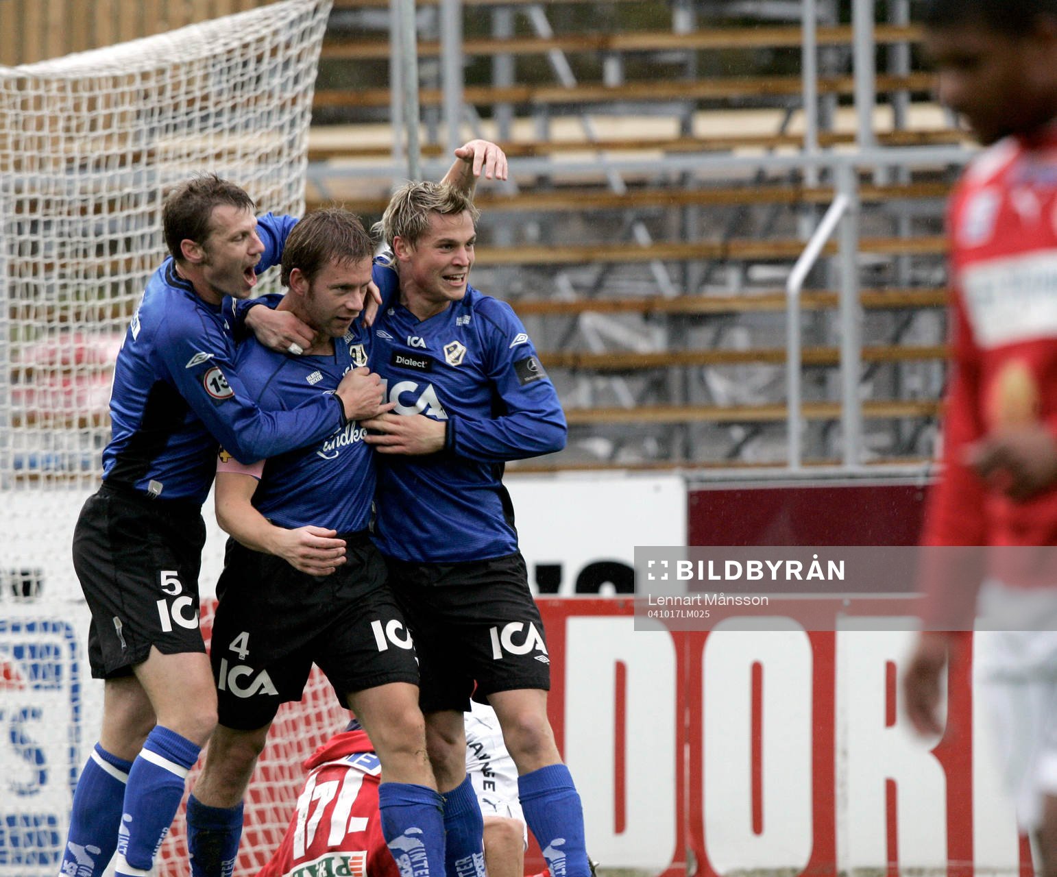 1-0, Tommy Jönsson grattas av Joel Borgstrand och Markus