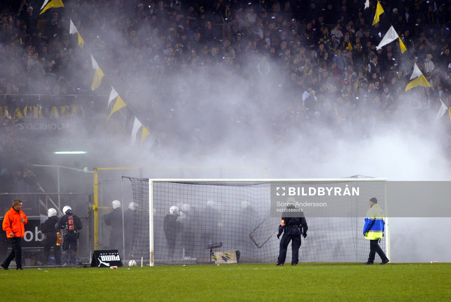 Black army, supporter, bråk, våld