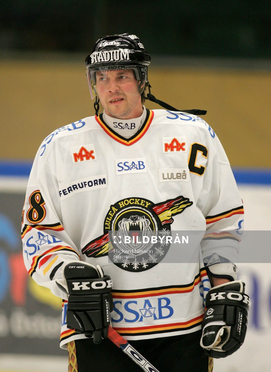 Roger Åkerström