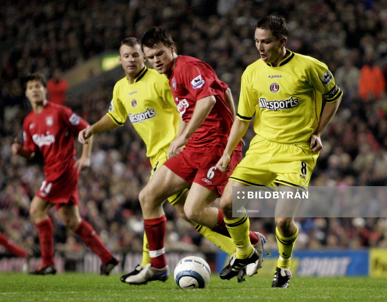 Matt Holland, Charlton och John Arne Riise, Liverpool