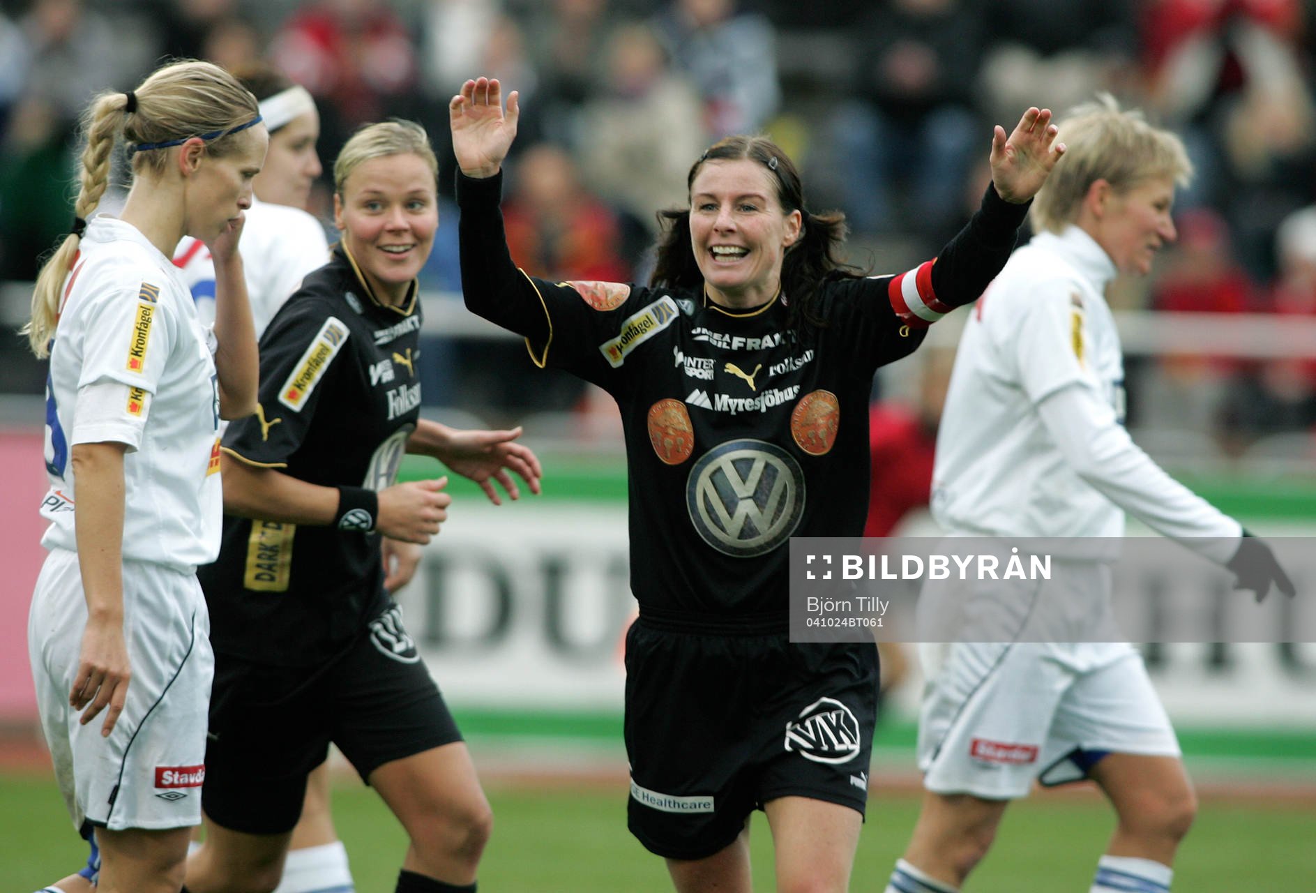 Laura Kalmari och Malin Moström, Umeå