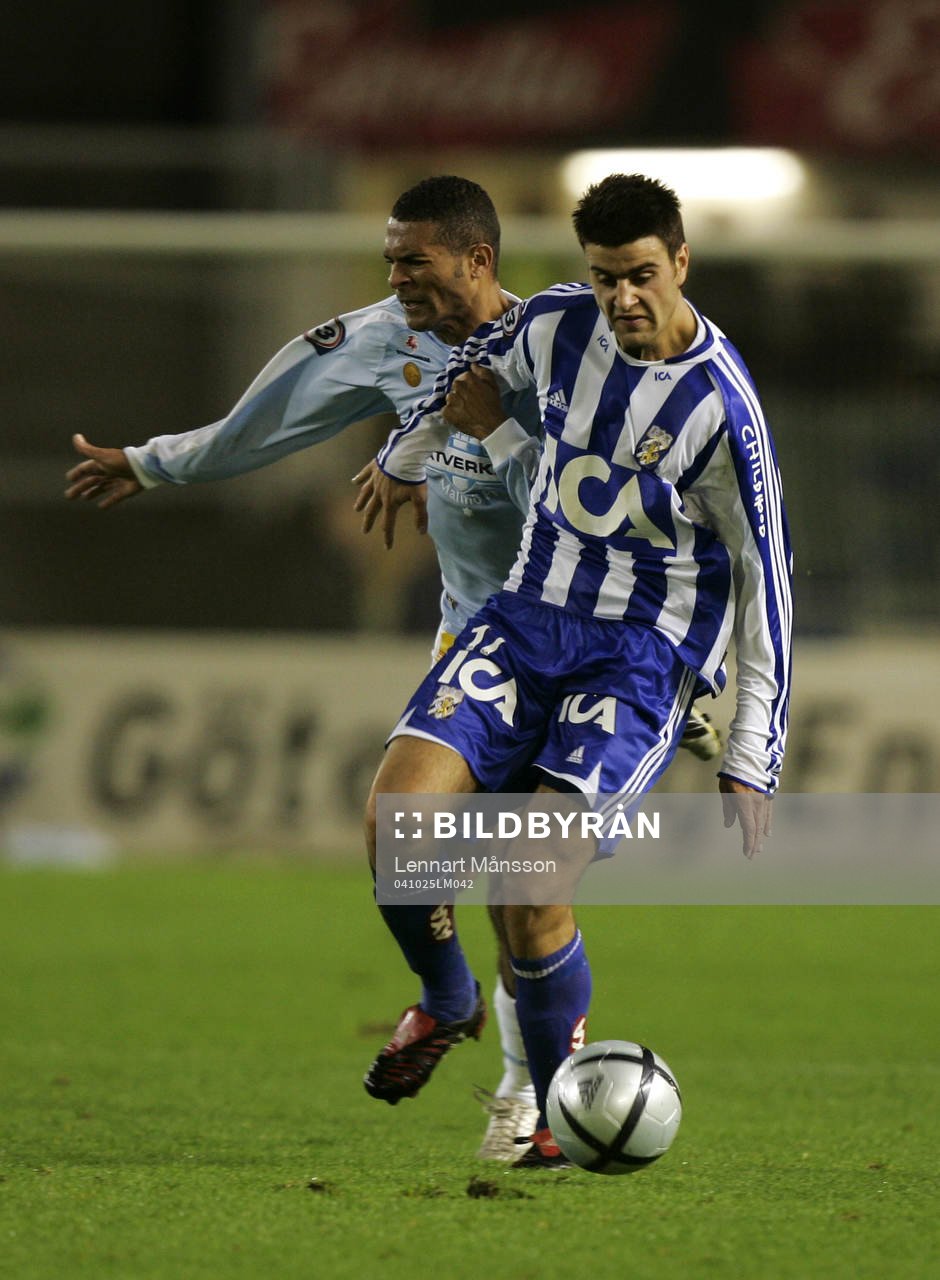 George Mourad blir dragen i armen av Afonso Alves
