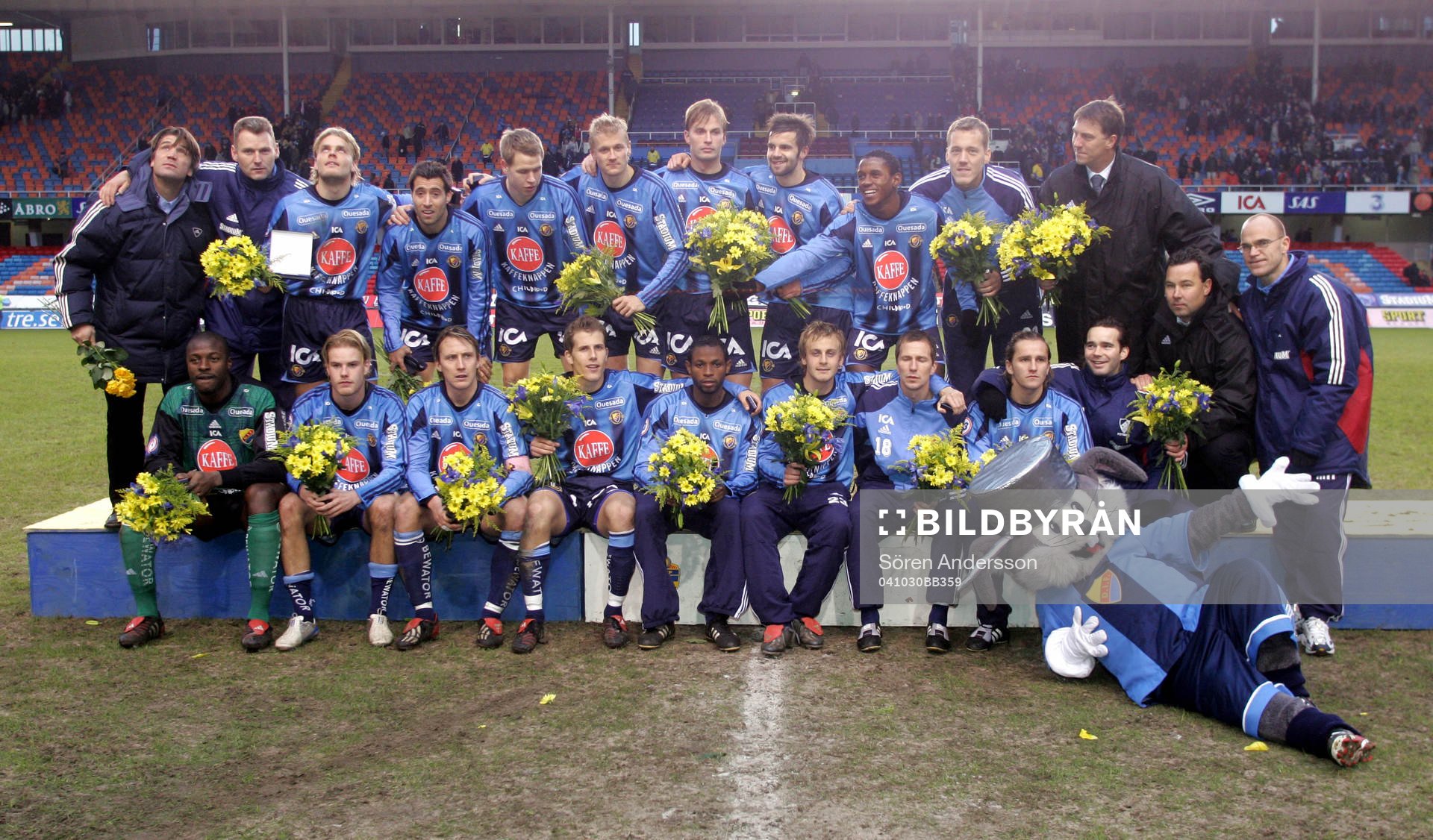 Djurgården slutade 4:a i allsvenskan 2004. Lagbild