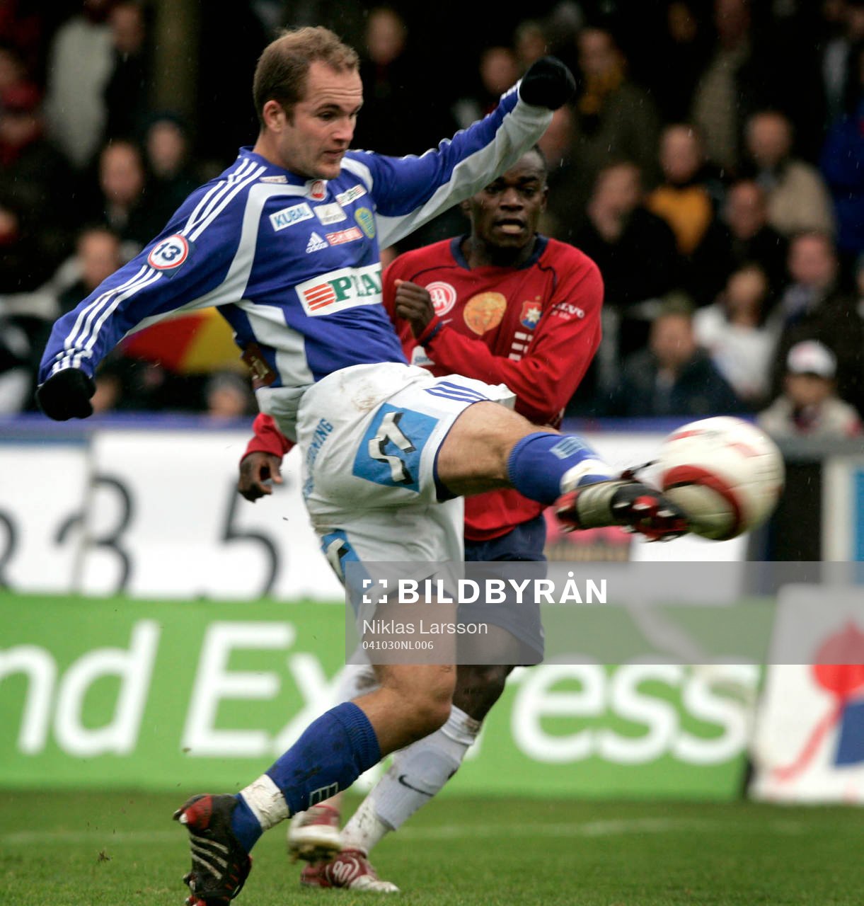 Jonas Wallerstedt, Sundsvall petar in 0-1 målet. Walter