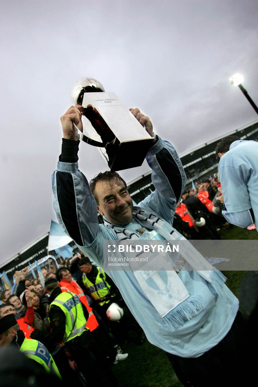 Tom Prahl, tränare, pokal, segerpokal, buckla.  (SM-guld,