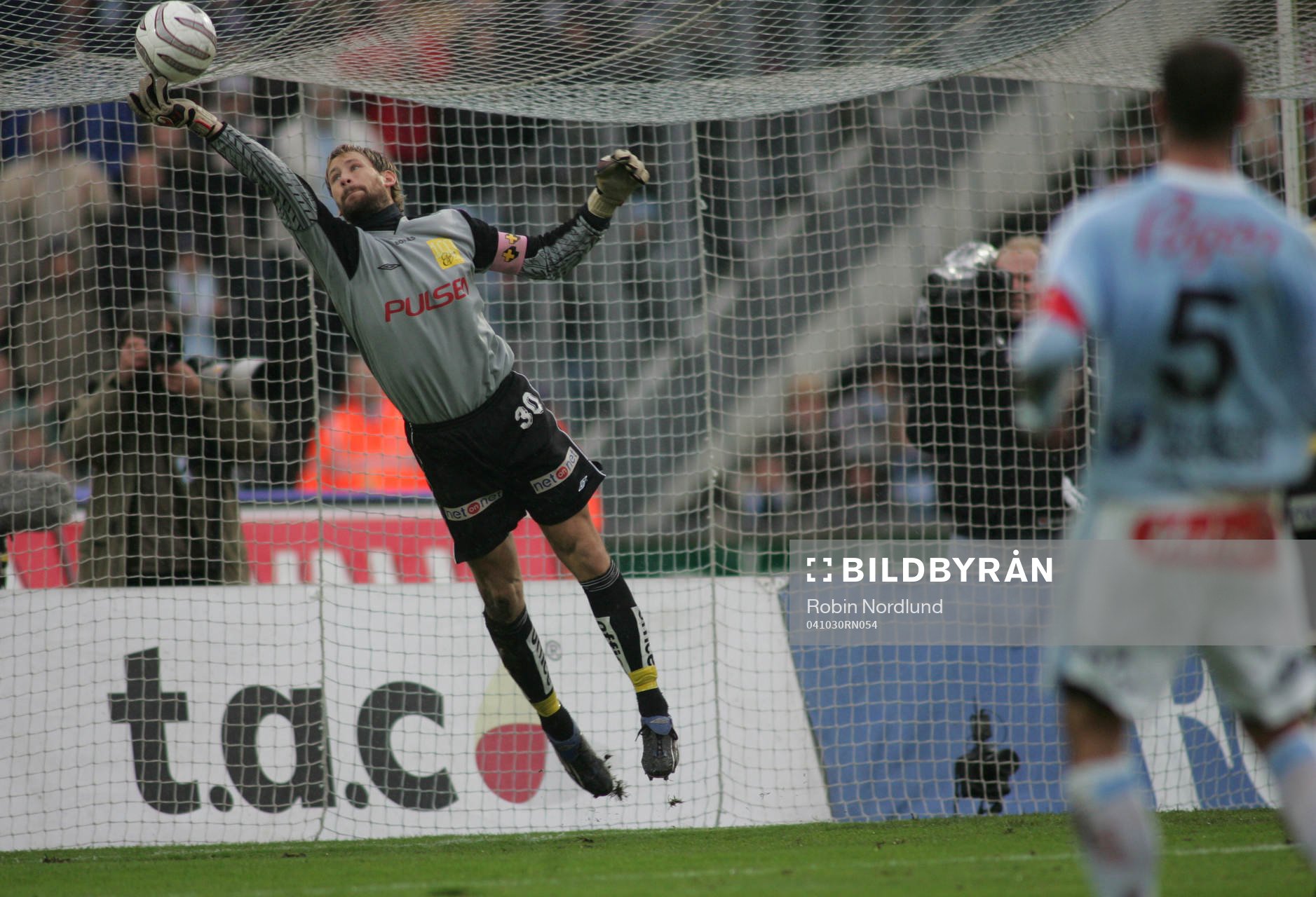 Johan Wiland, Elfsborg räddar