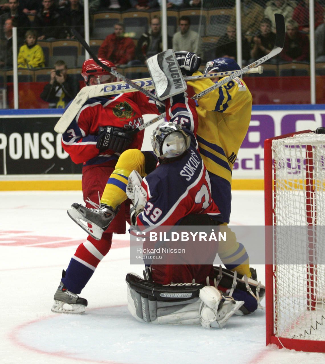 Maxim Sokolov, målvakt, Ryssland och Tony Mårtensson,