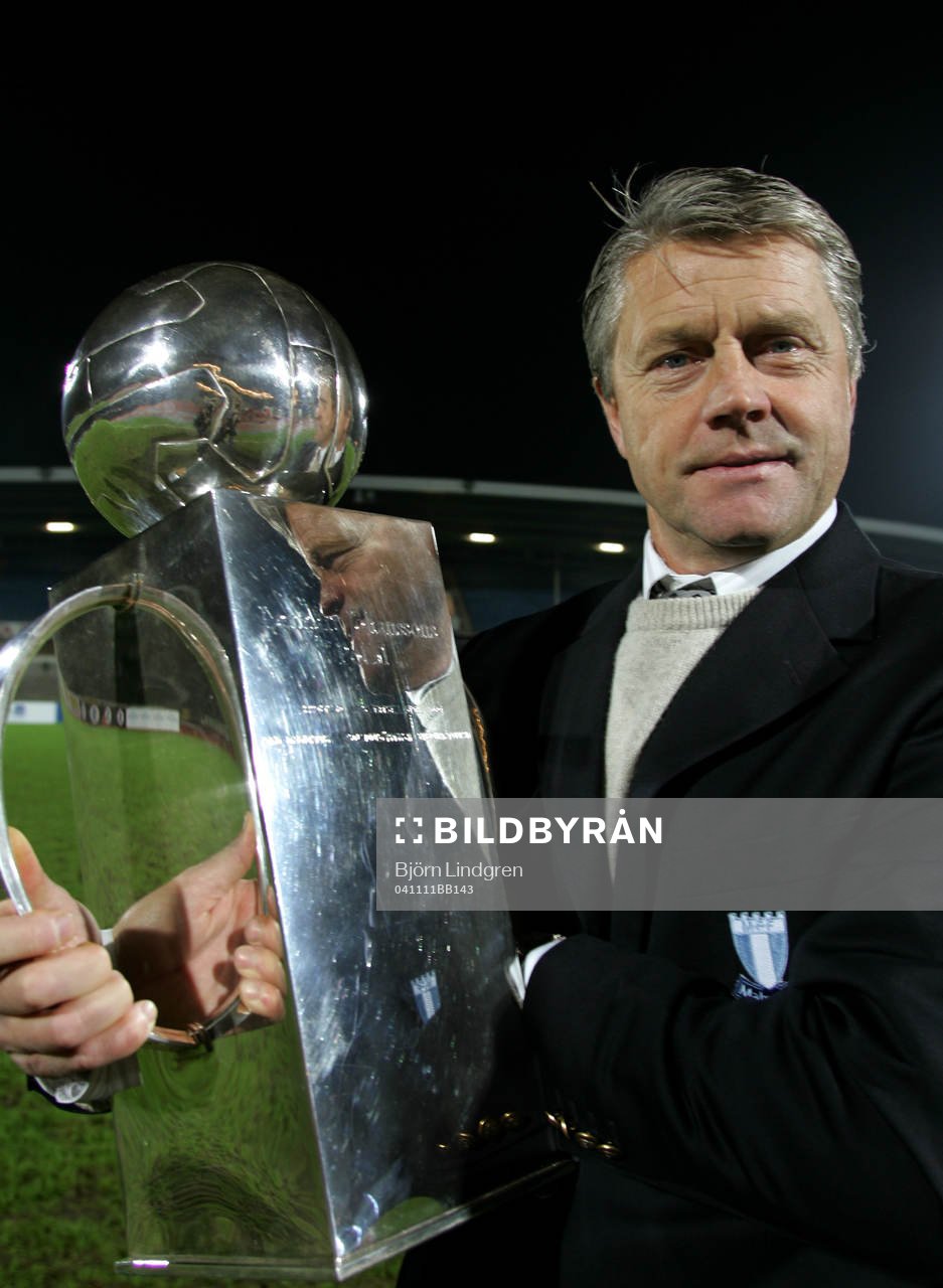 Fotboll, Malmö FF, Hasse Borg med SM-bucklan, Lennart