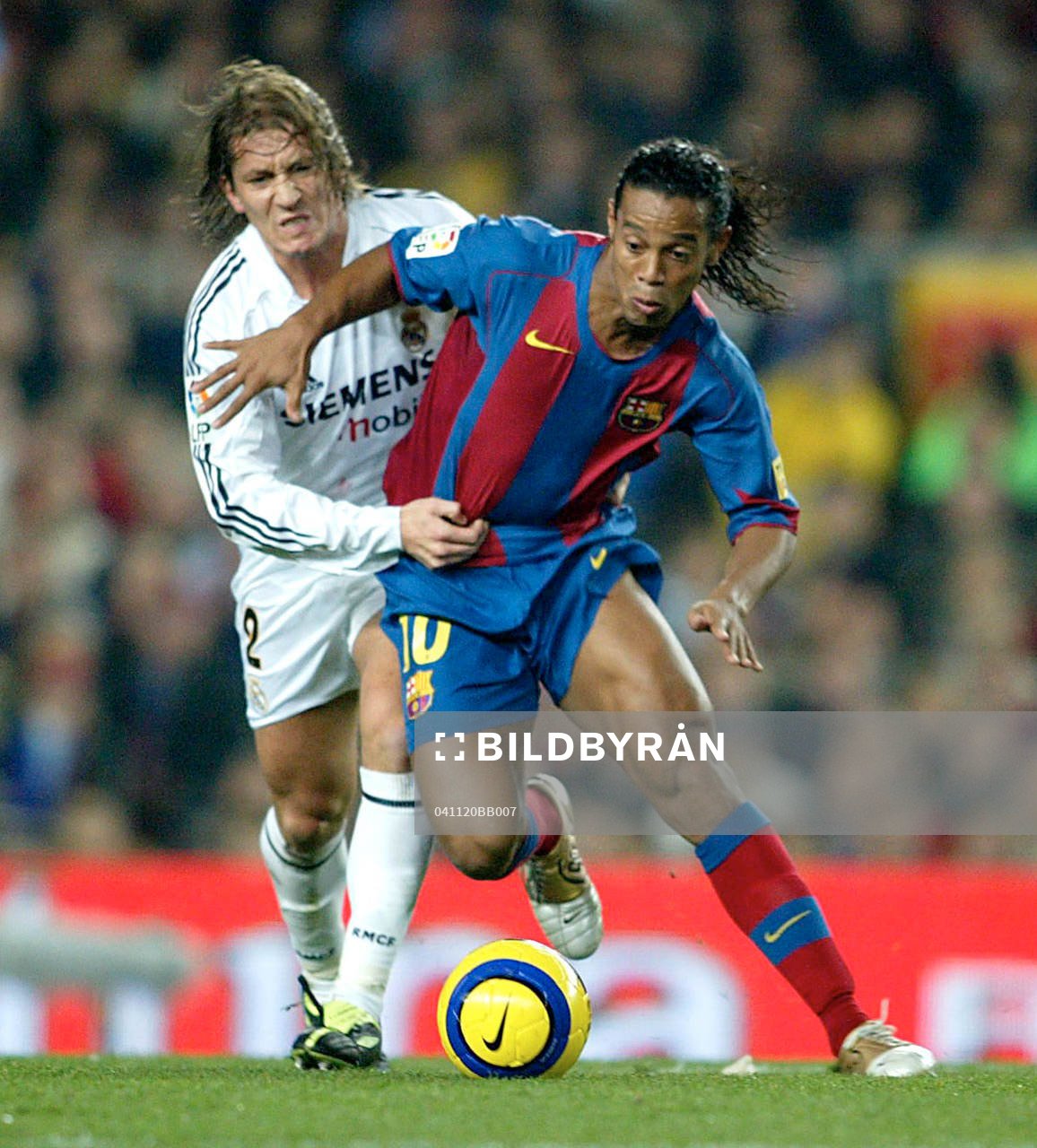 Ronaldinho, Barcelona och Salgado, Real Madrid
