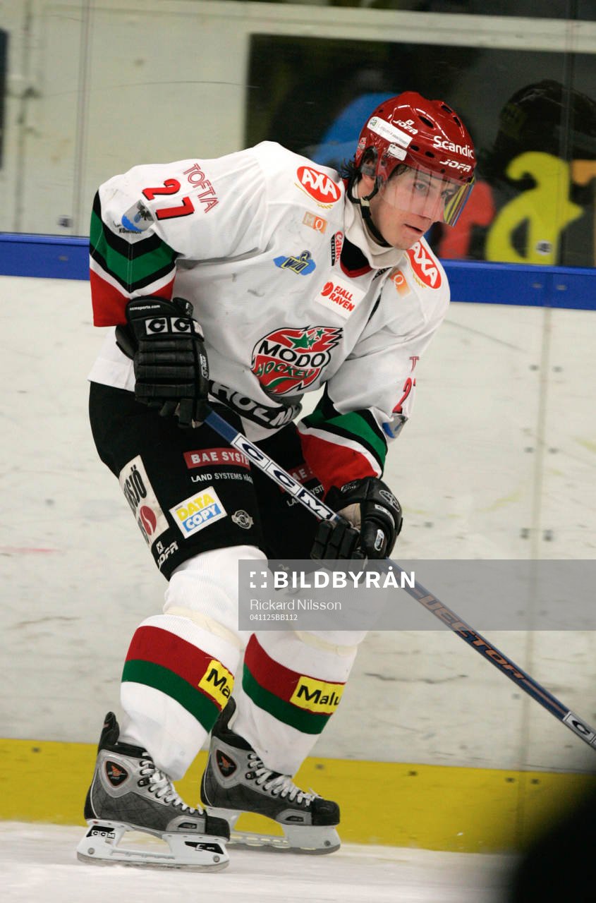 Alexander Steen, Modo