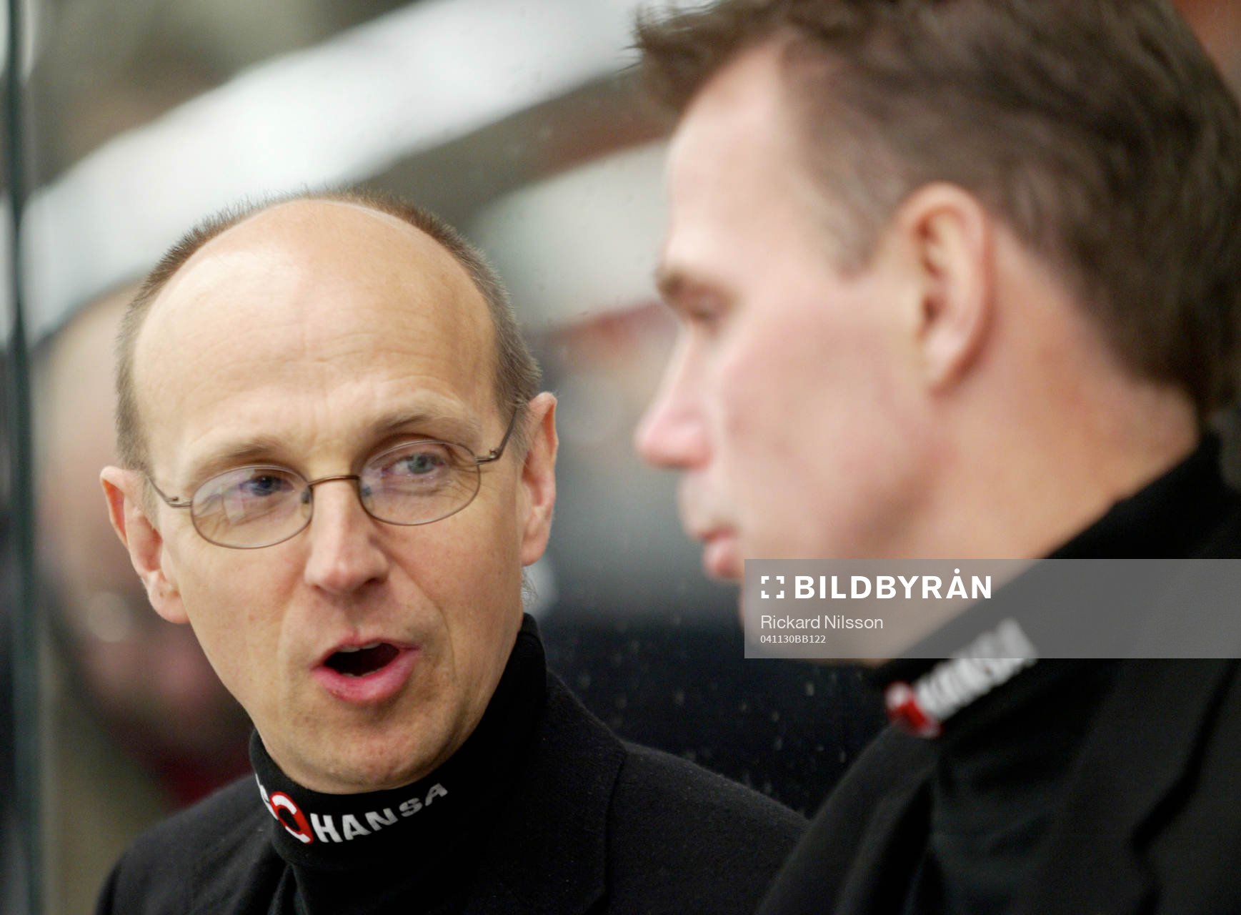 Björn Kinding och Mats Lusth, tränare, Malmö funderar