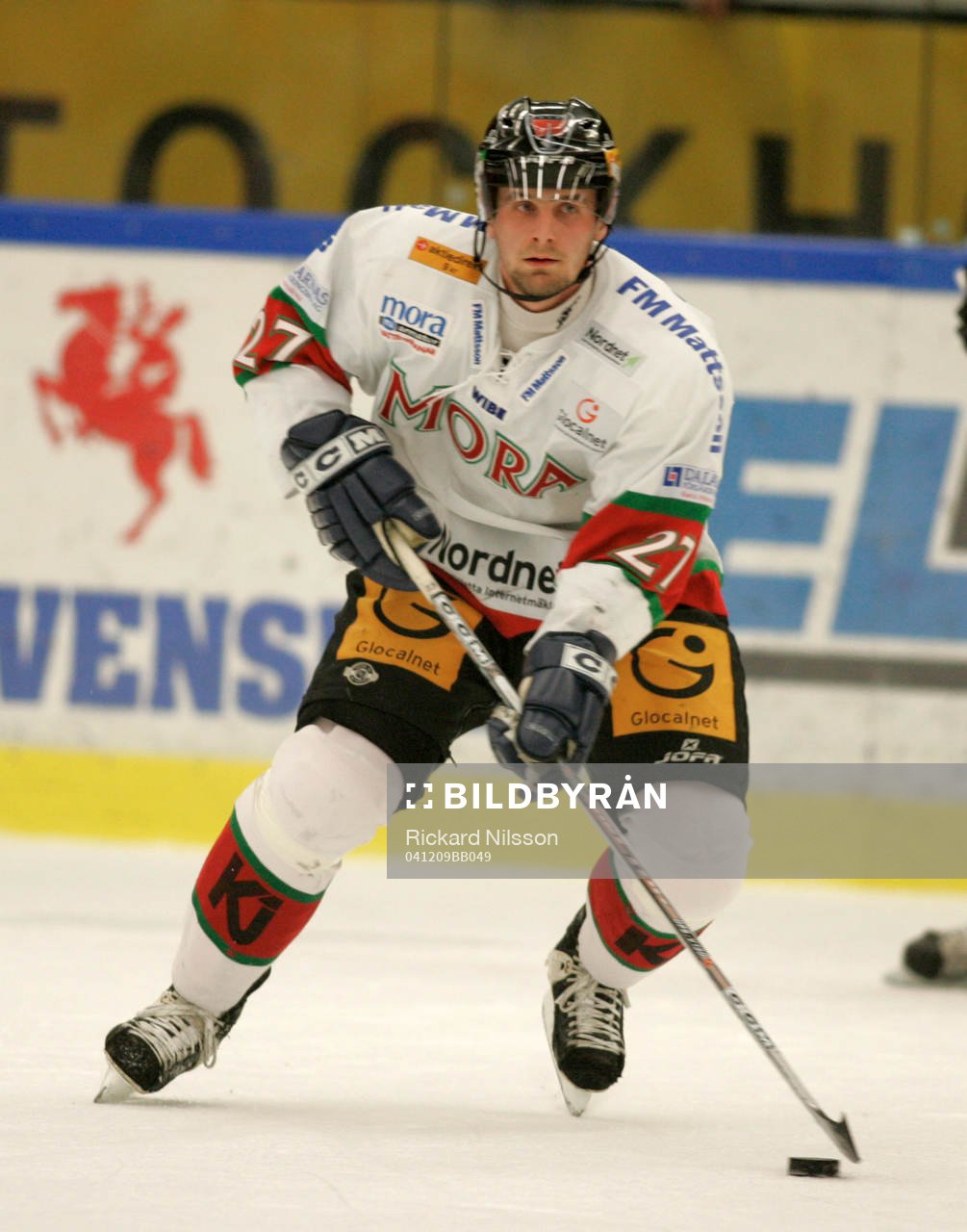Pavel Skrbek, Mora