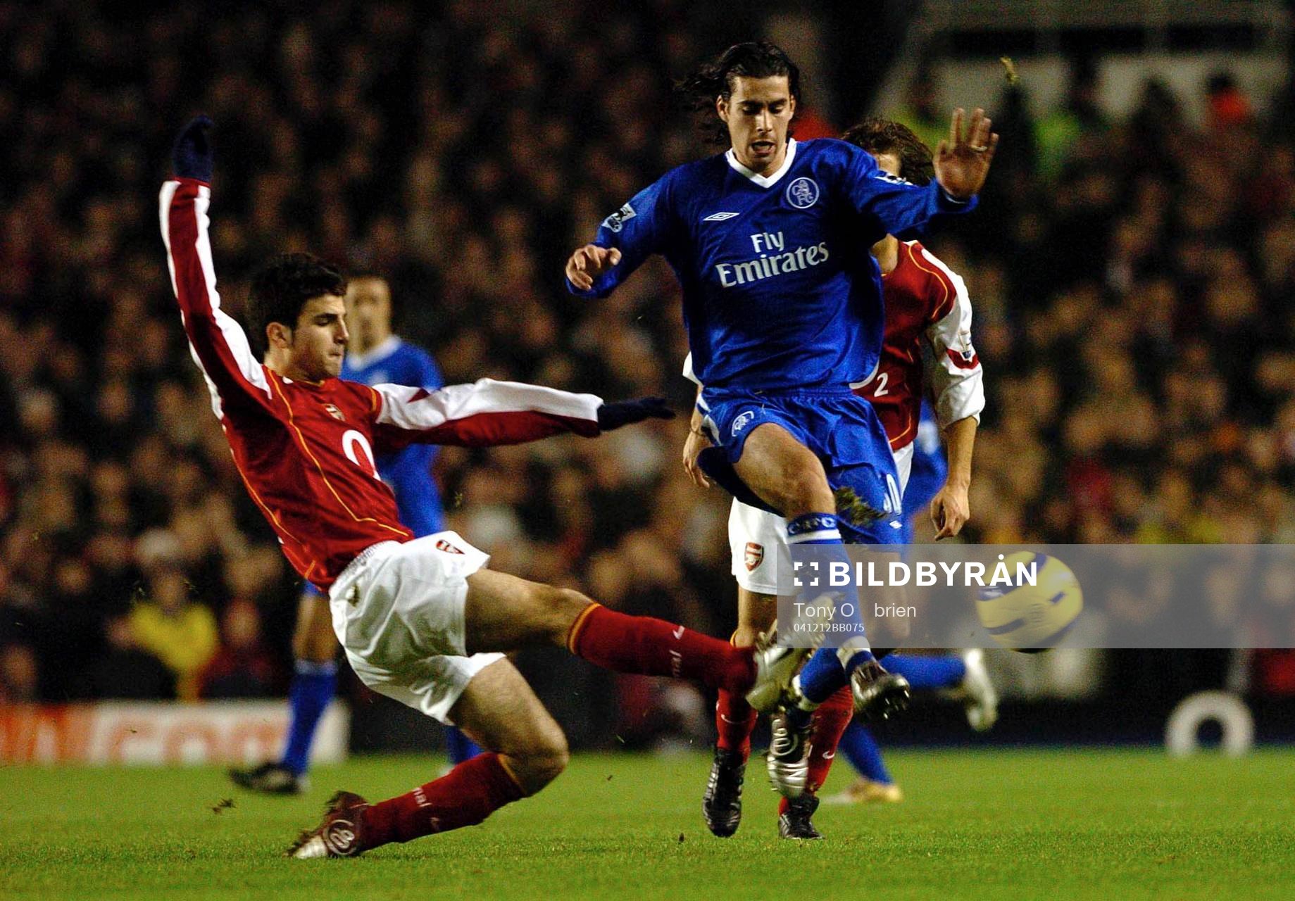 Robin Van Persie, Arsenal och Tiago, Chelsea