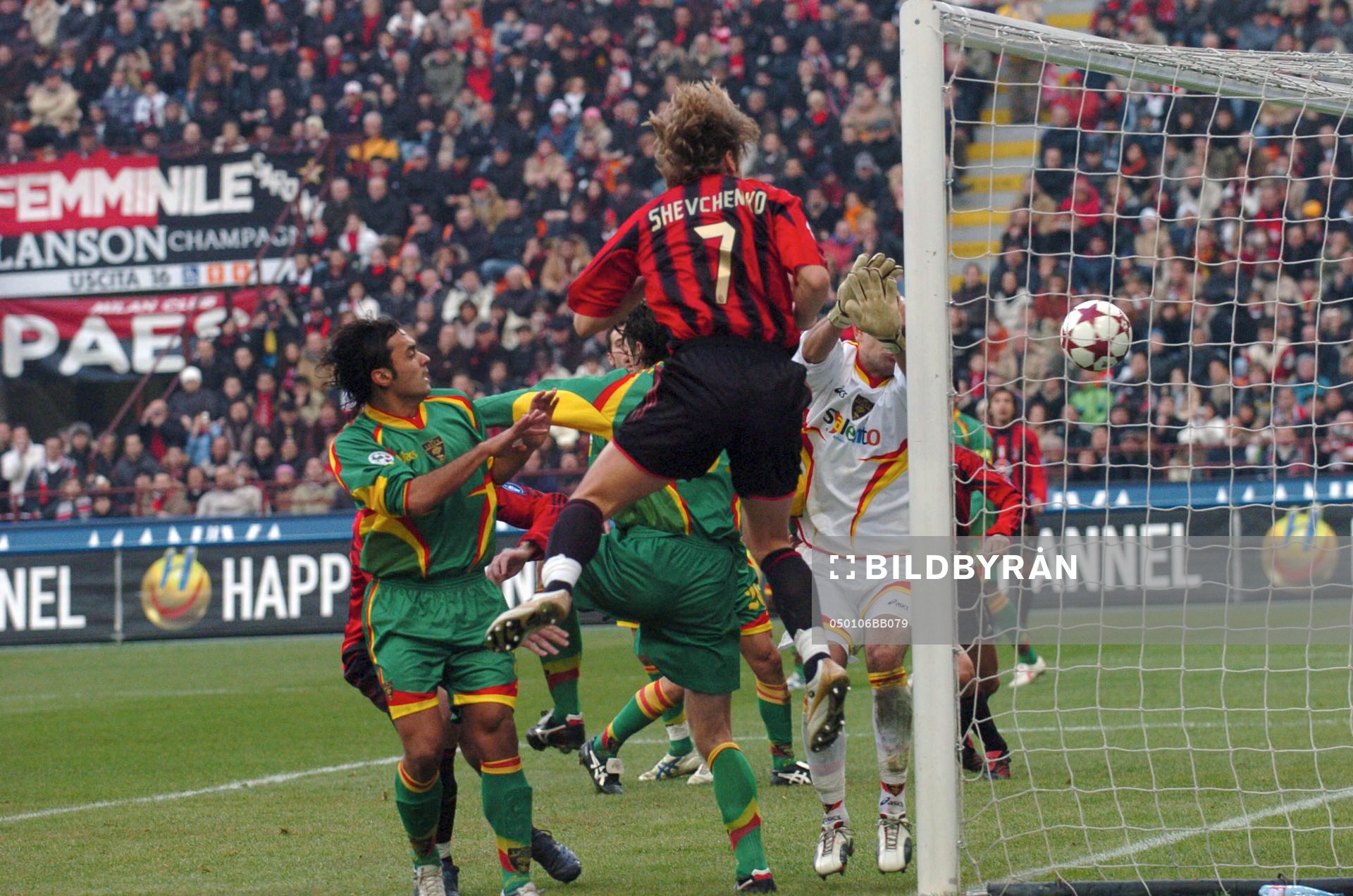 Shevchenko, Milan gör mål