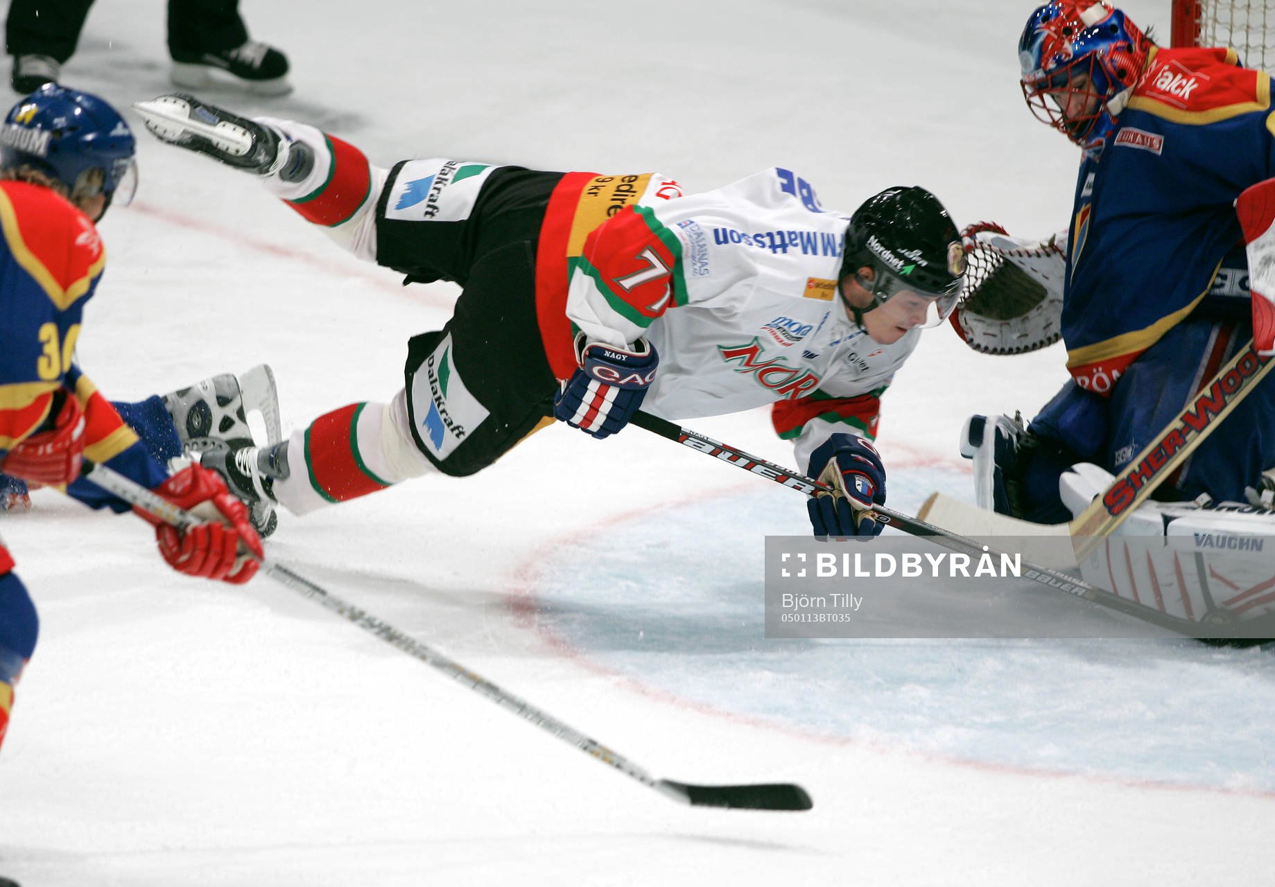Ladislav Nagy, Mora flyger in 1-2