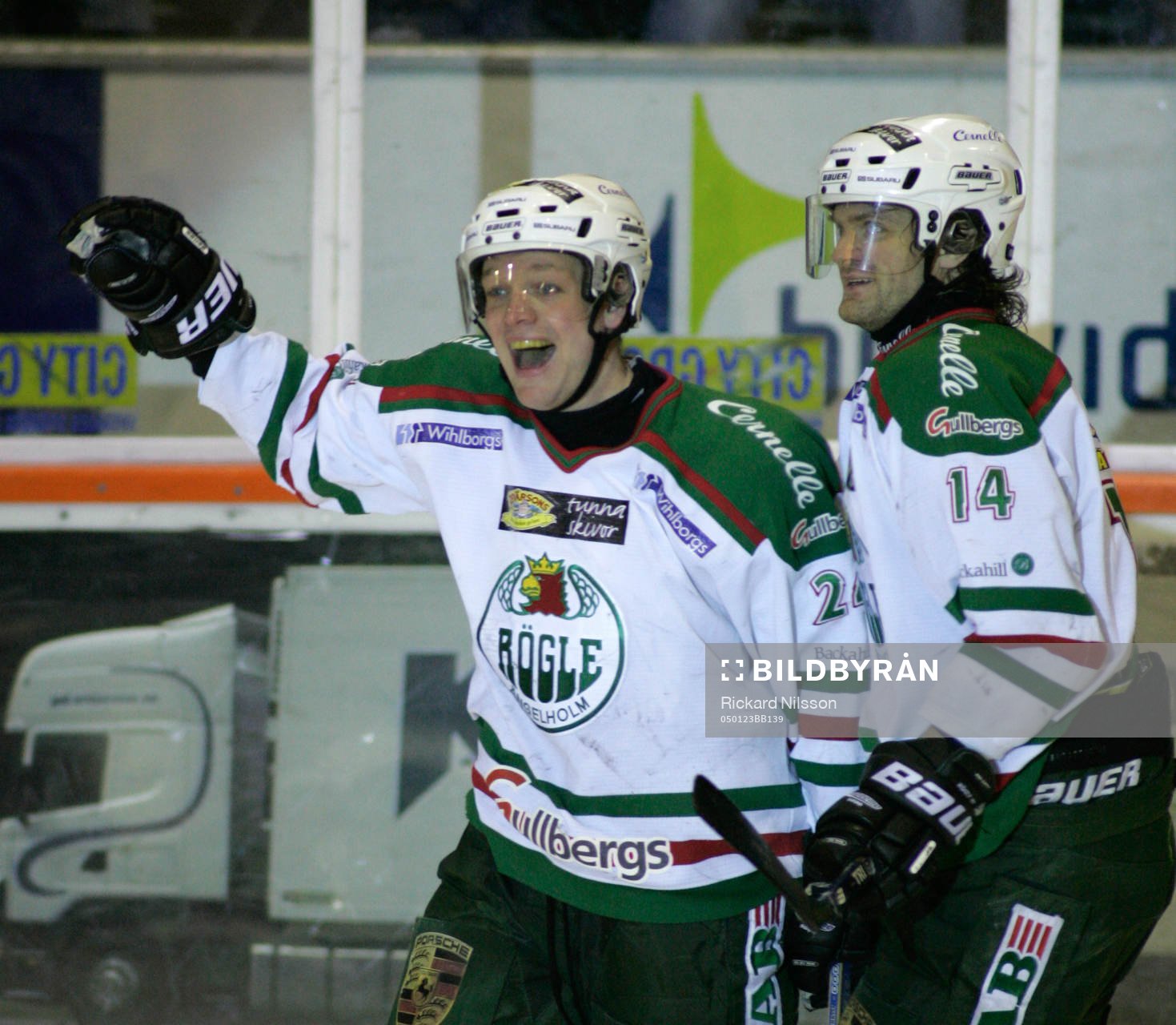 Björn Lindén och Mikael Gath, Rögle, jubel