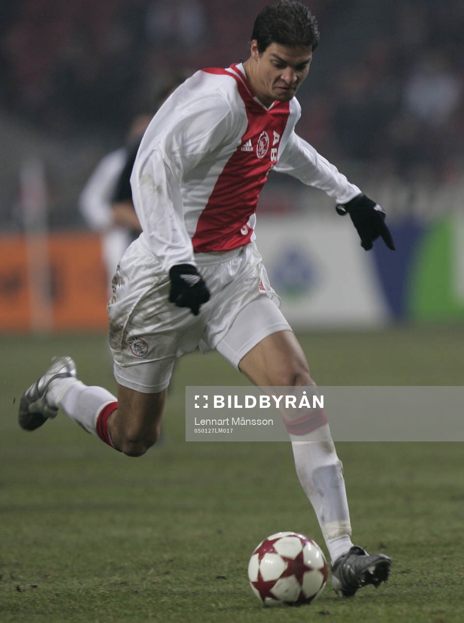 Zlatan-kopian, nr.9, Caristeas, greken