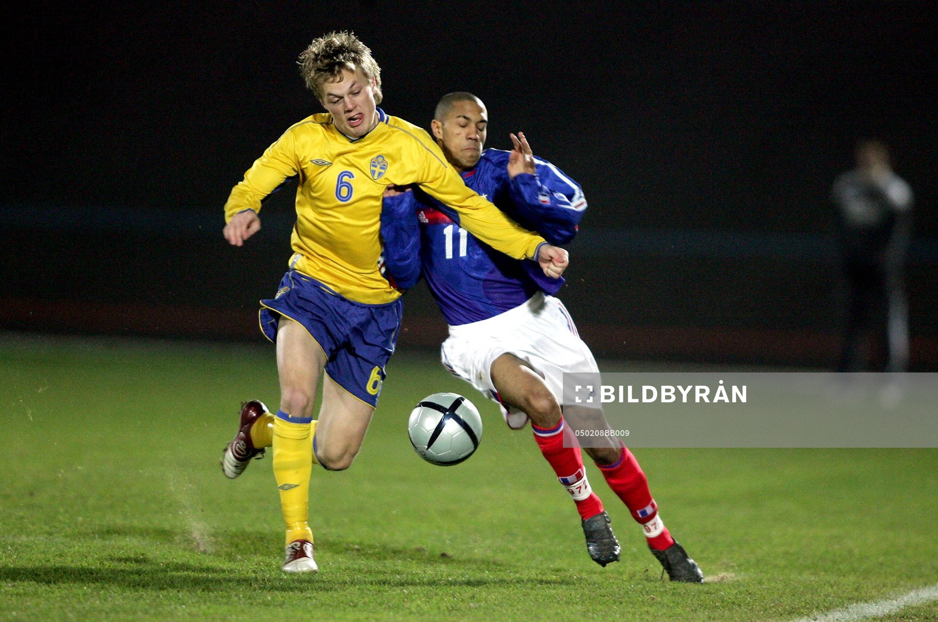 Gael Clichy, och Sebastian Larsson, Sverige