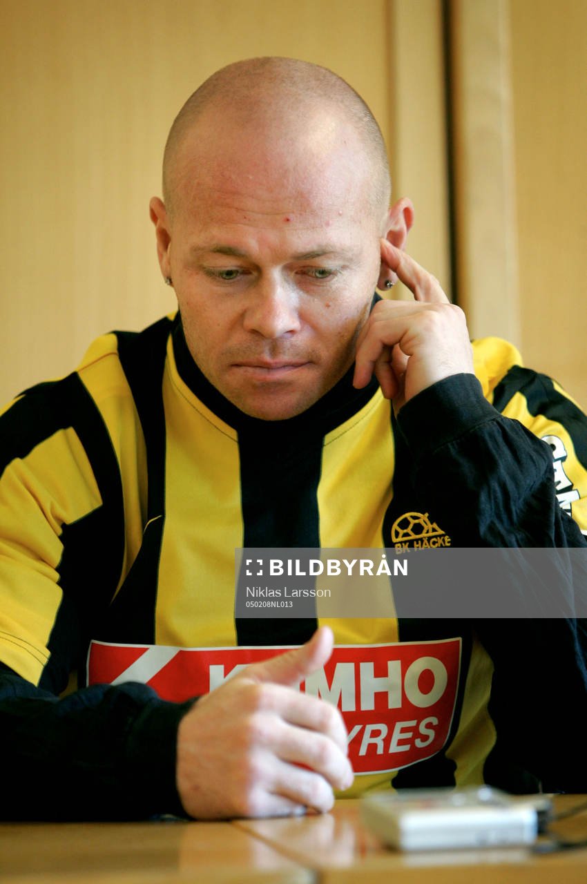 Fotboll, Allsvenskan, Stig Töfting, Häcken gör sin