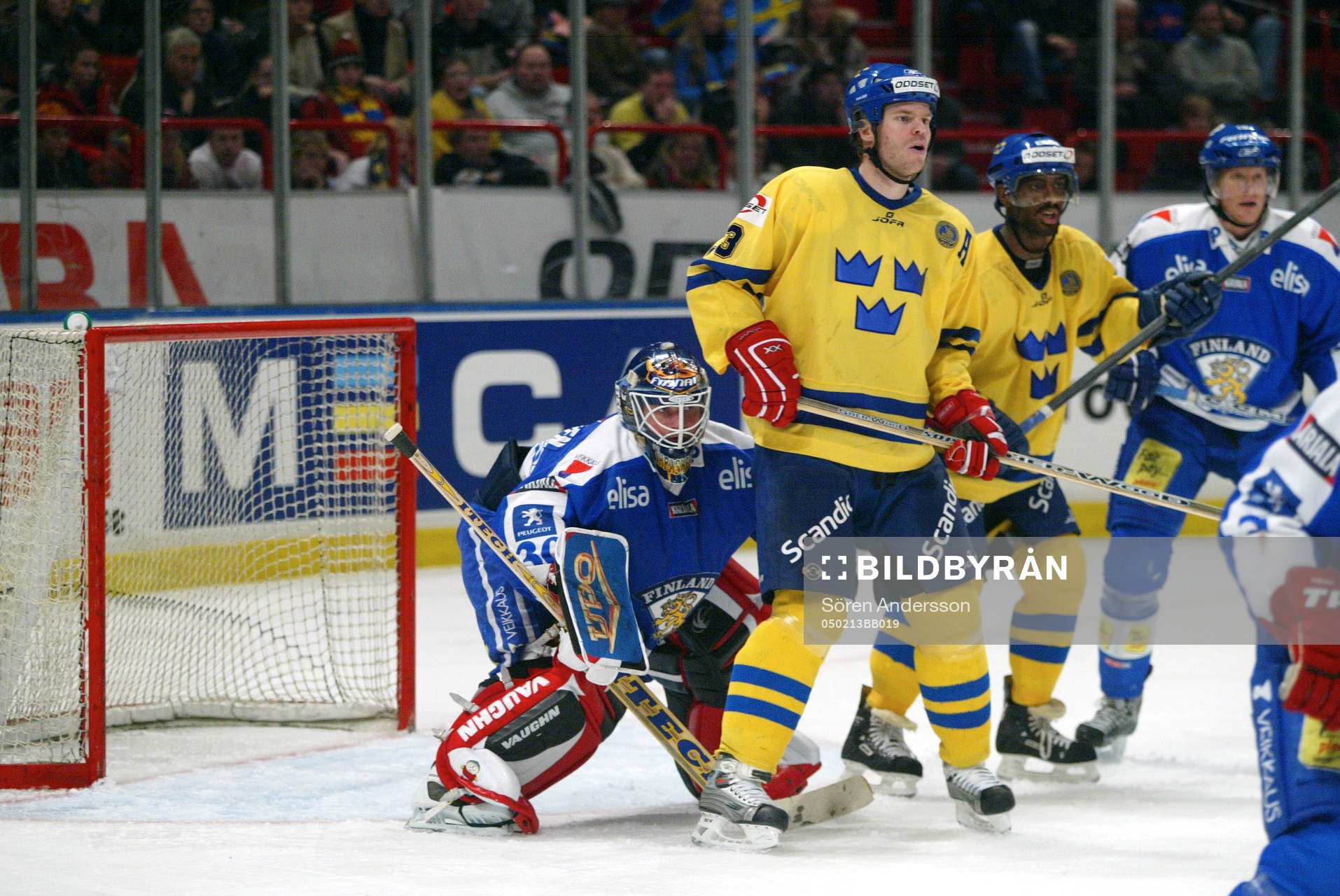 Pasi Nurminen, målvakt, Finland och Fredrik Modin och