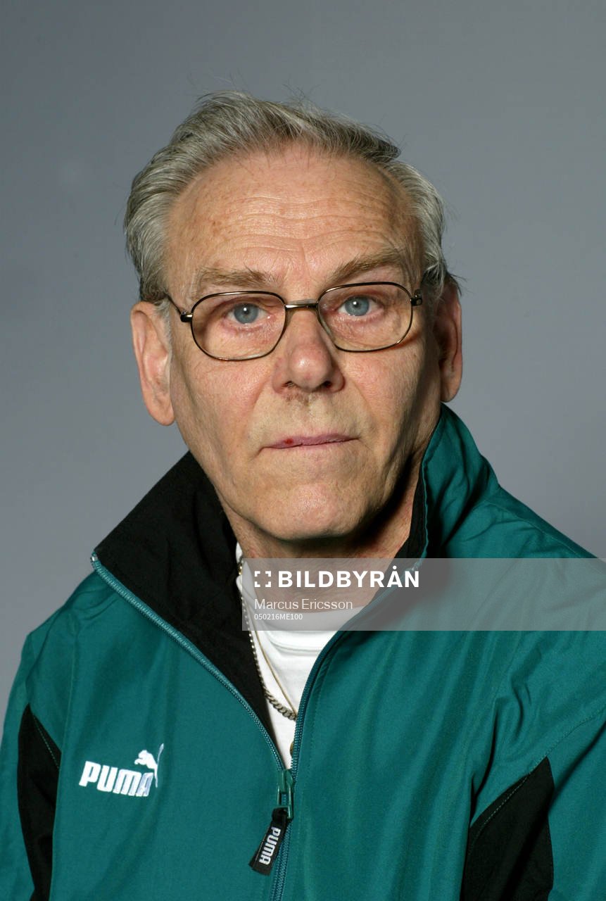 Kurt Carlsson (materialförvaltare)