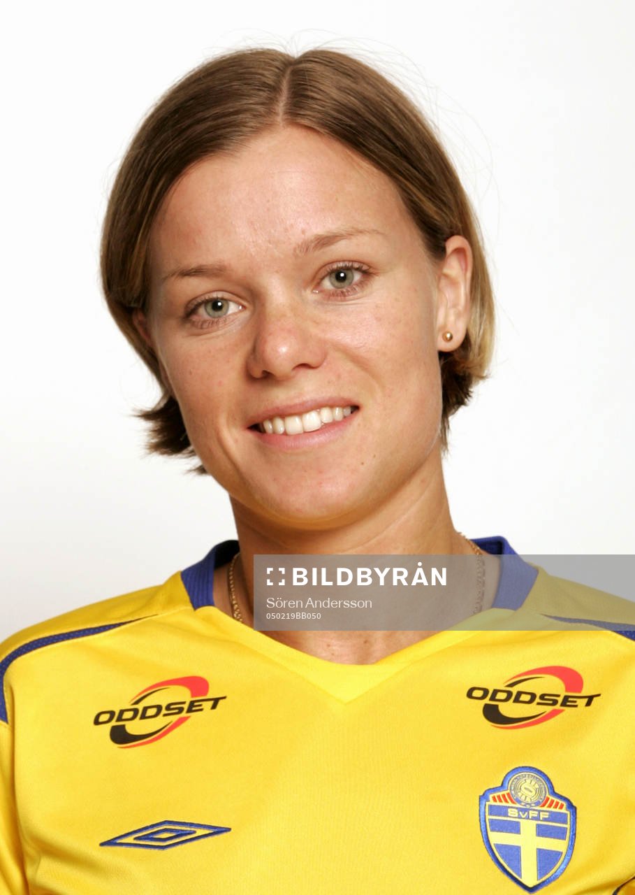 Sara  Thunebro, Sverige