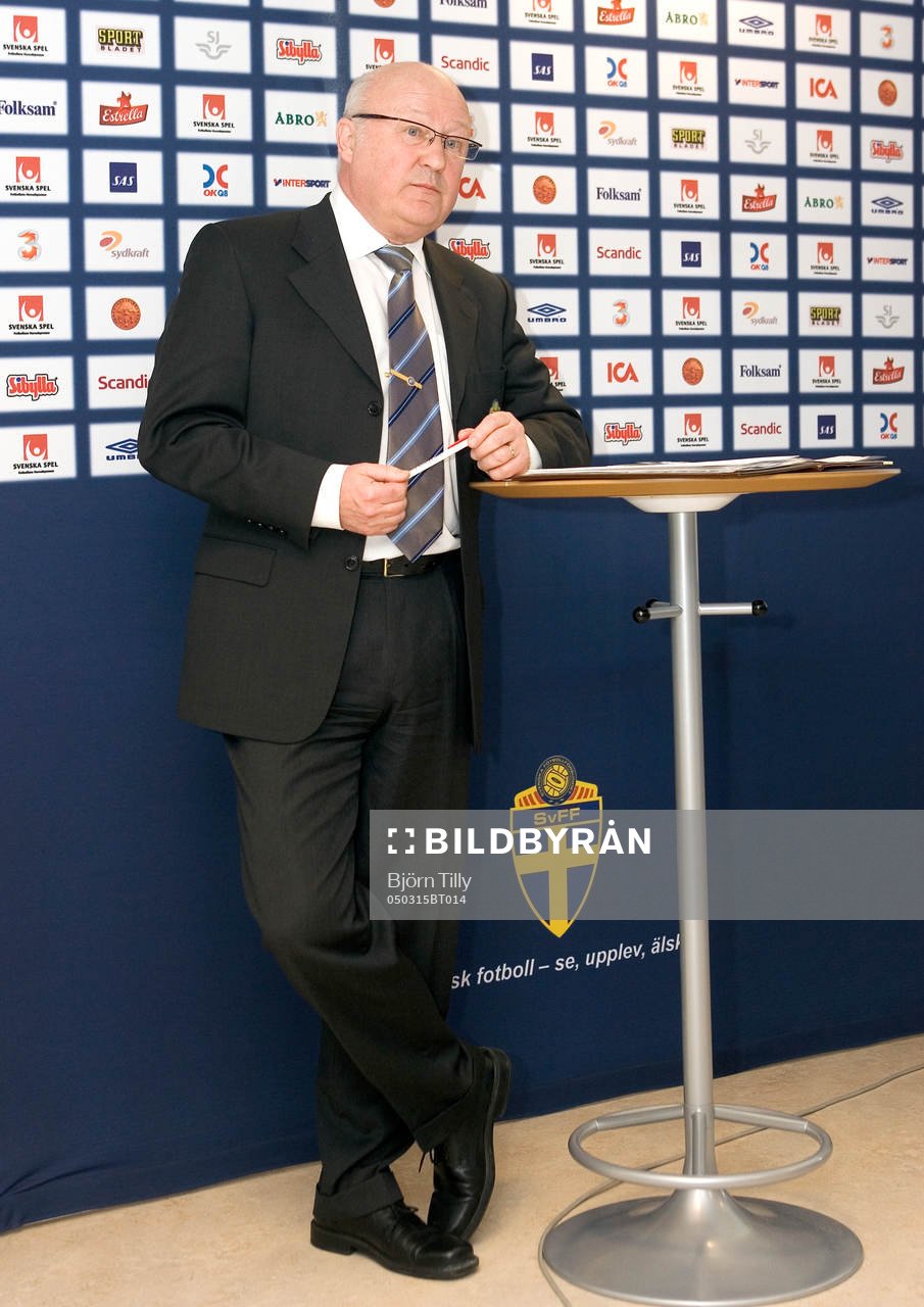  Lars-Åke Lagrell, ordförande, Svenska Fotbollförbundet.