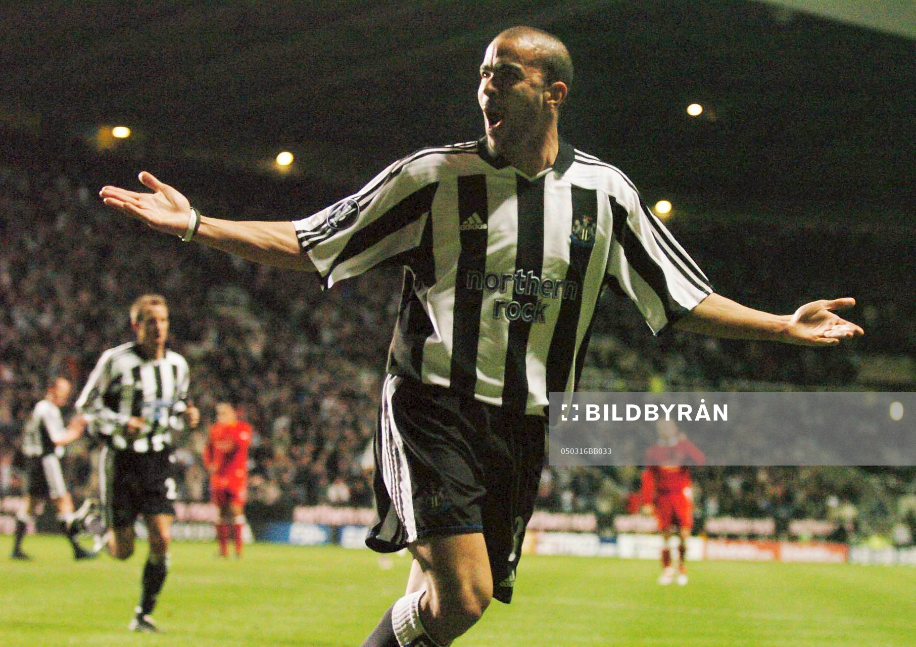 Newcastle, Kieron Dyer, jubel