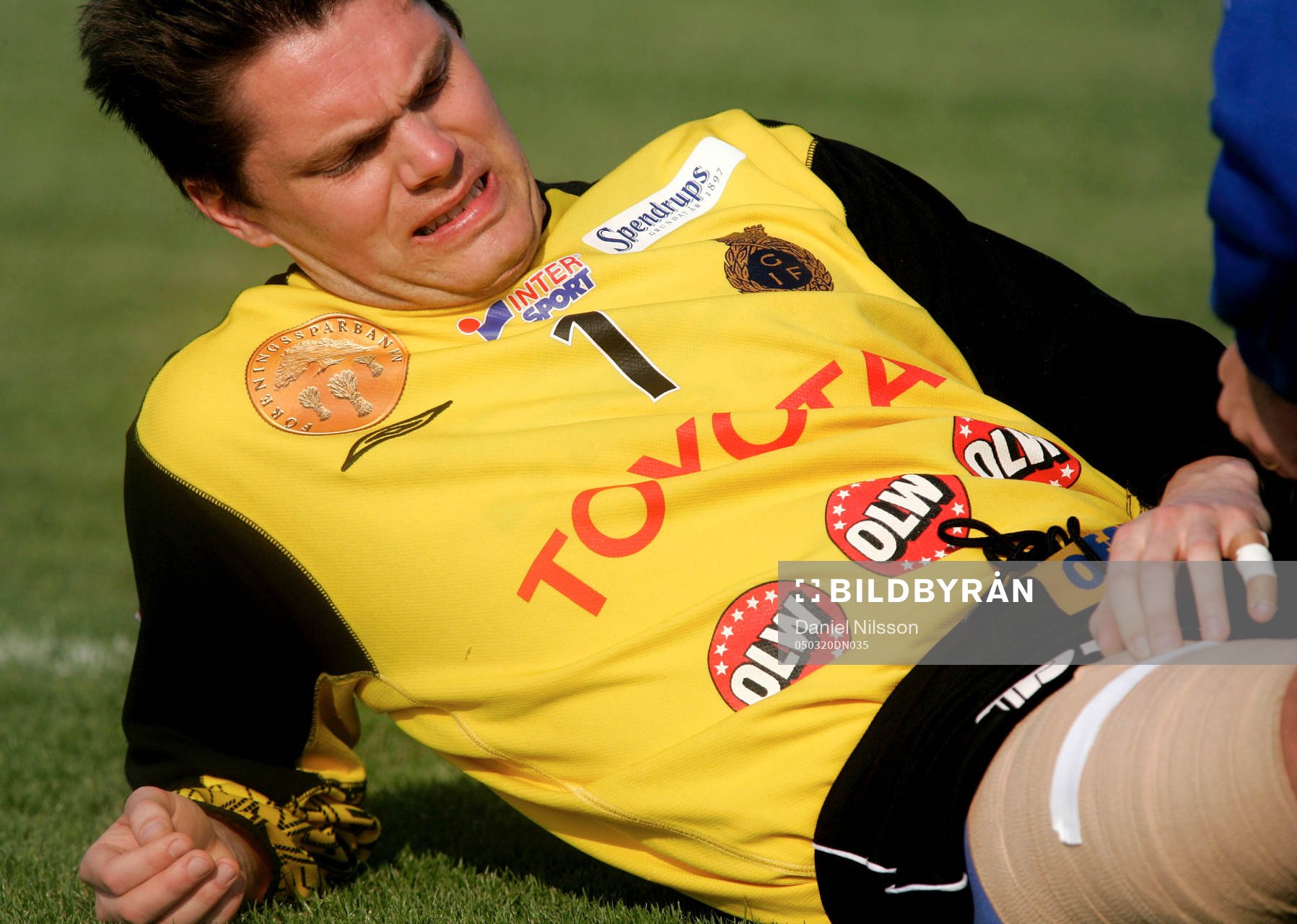Mattias Hugosson, (målvakt) Gefle, blev skadad