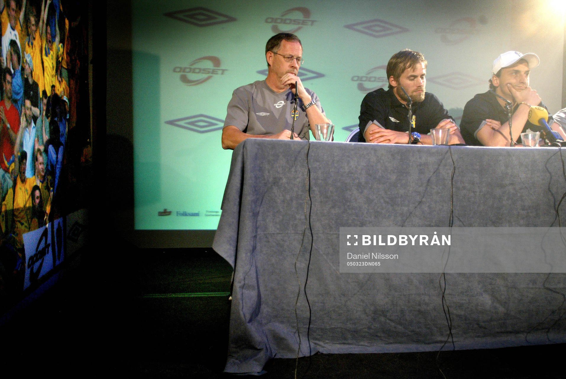 Presskonferens, Lars Lagerbäck (förbundskapten), Olof