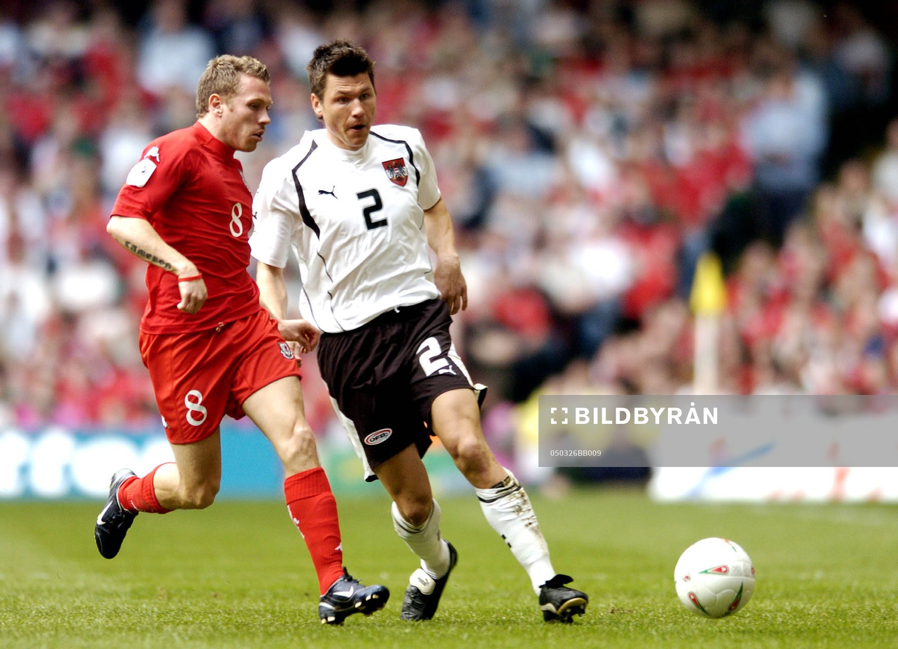 Markus Katzer, Österrike och Craig Bellamy, Wales