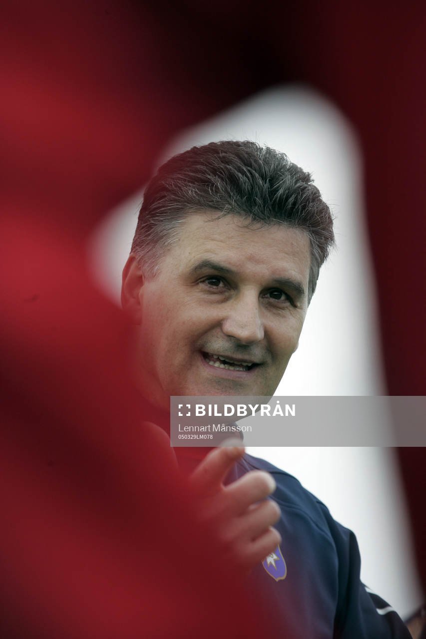 Zoran Lucic har blivit röd, örgrytare