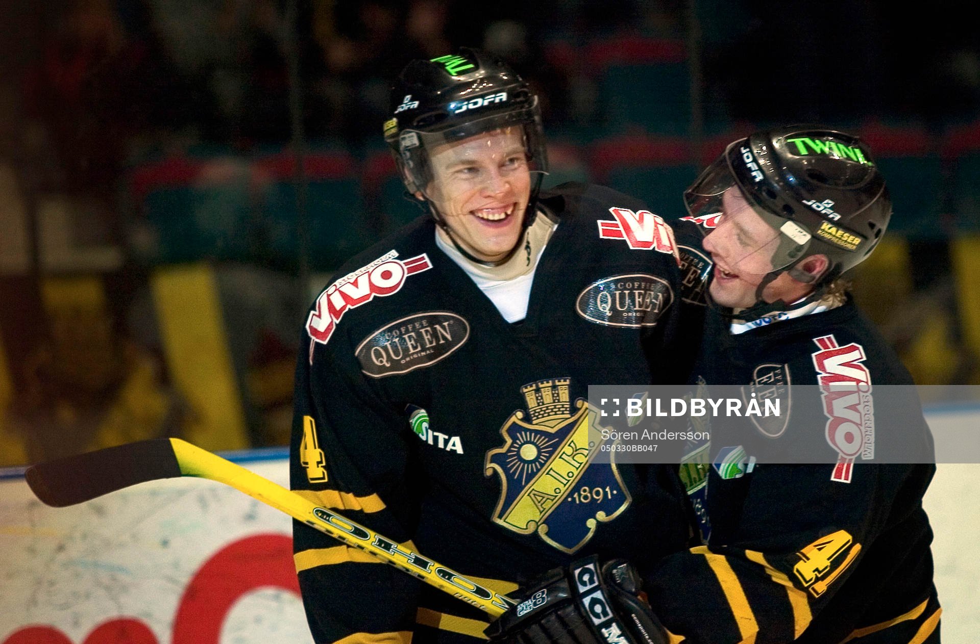 Anders Back och Stefan Gråhns, AIK, jubel