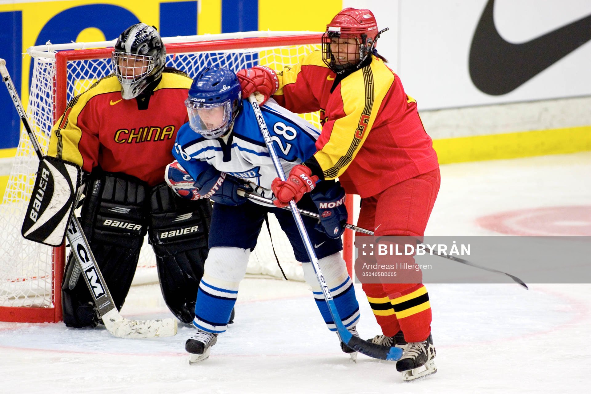 Lina Hou, Li Xuefei och Katja Riipi