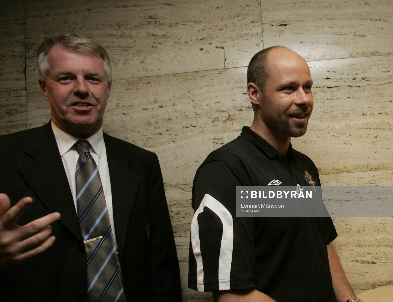 Fotboll,  Avspark 2005, upptakt