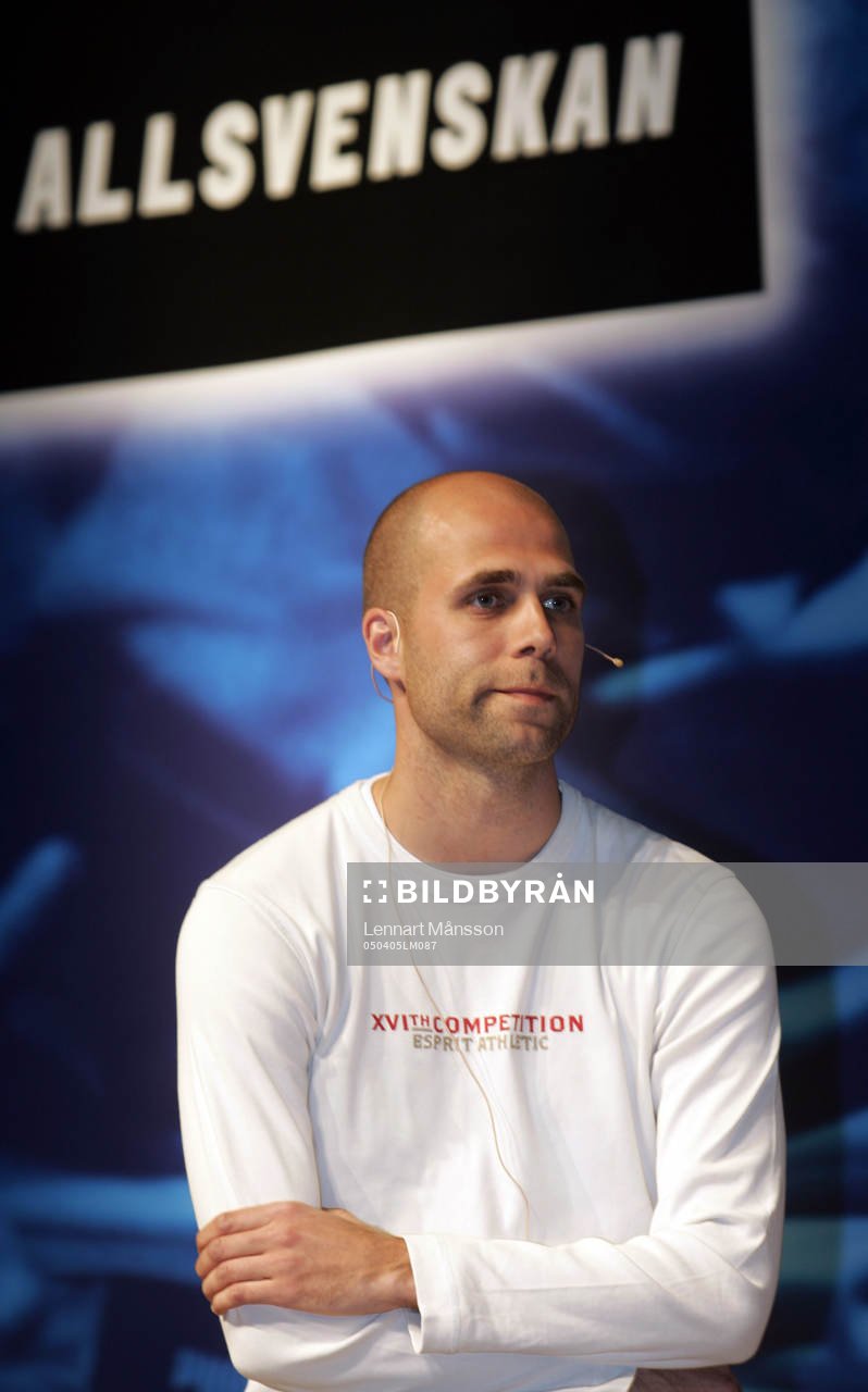 Fotboll,  Avspark 2005, upptakt