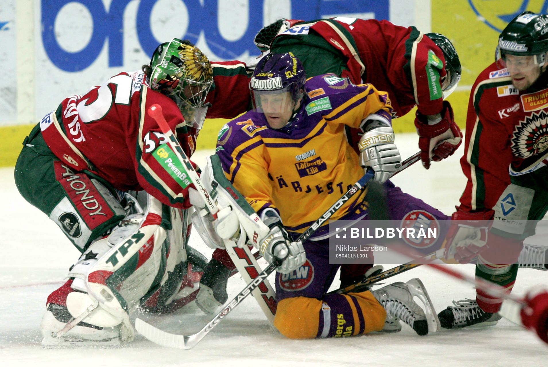 Robert Nordstrˆm, F‰rjestad trasslar in sig mellan