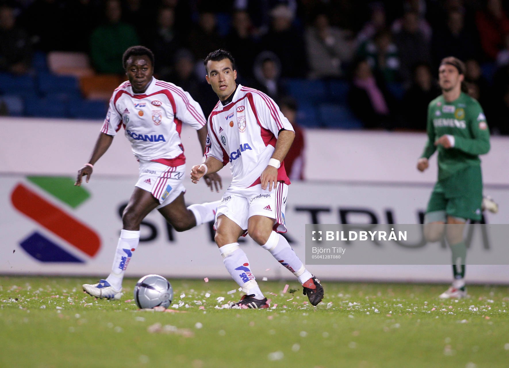 Dani Hamzo, Assyriska. Spektrum, reklam