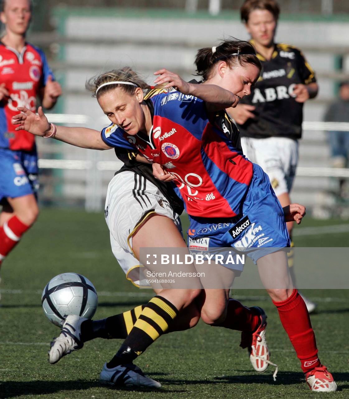 Kristine Lilly, Örebro och Madelene Göras, AIK