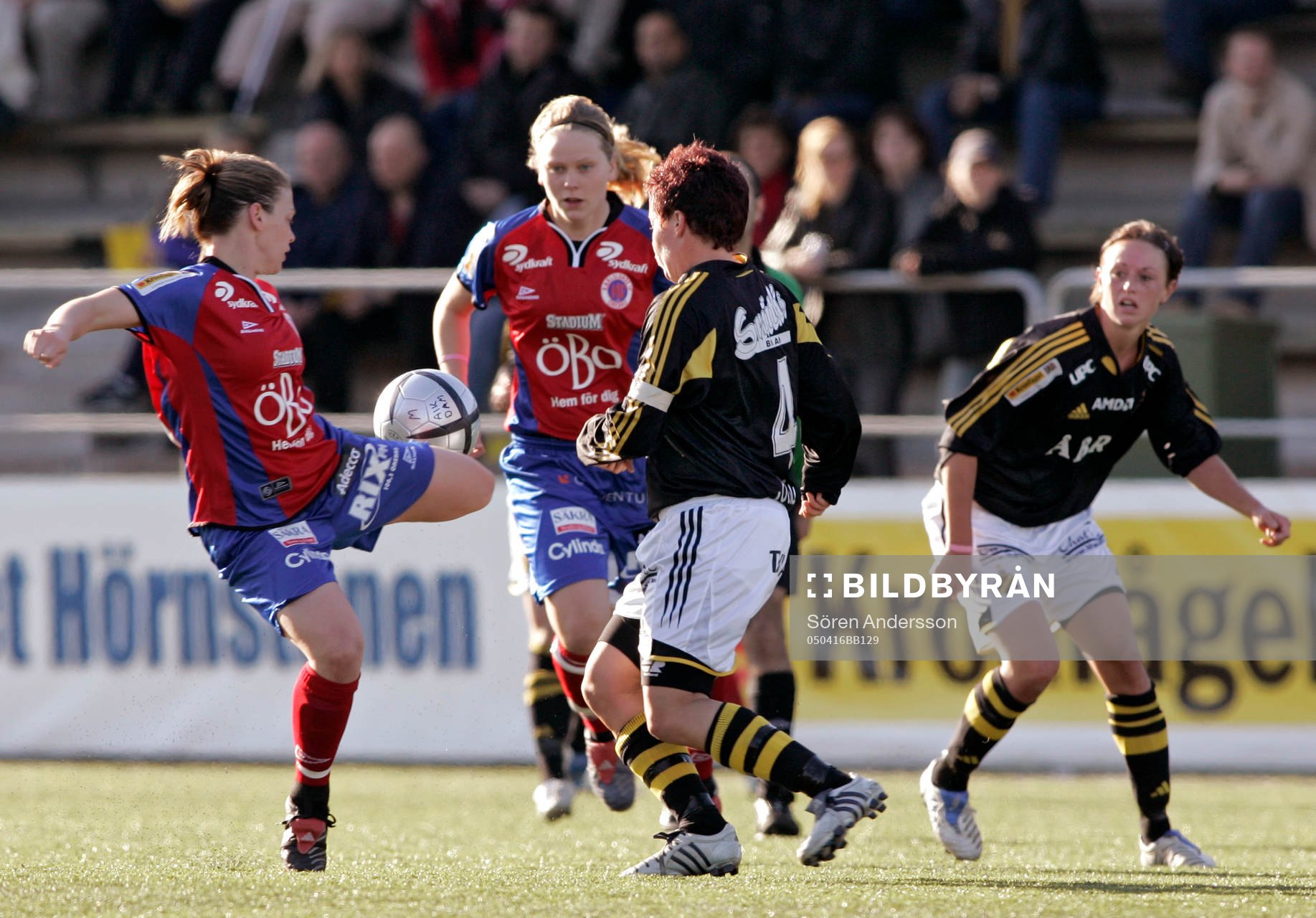Lena Persson och Therese Sandström, AIK och ?, KIF Örebro