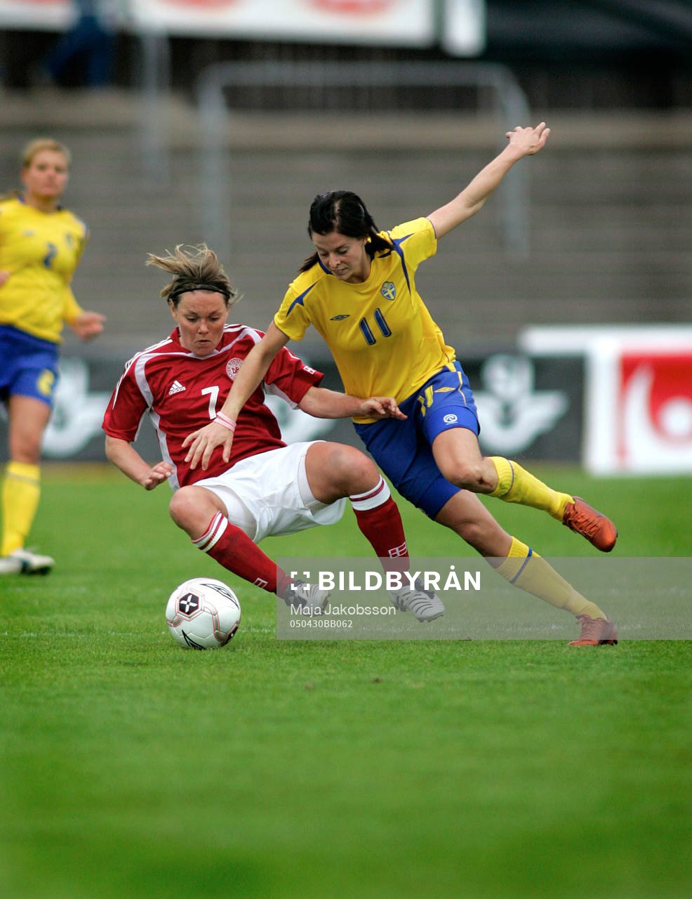 Cathrine PaaskeSörensen, Danmark och Lotta Schelin, Sverige
