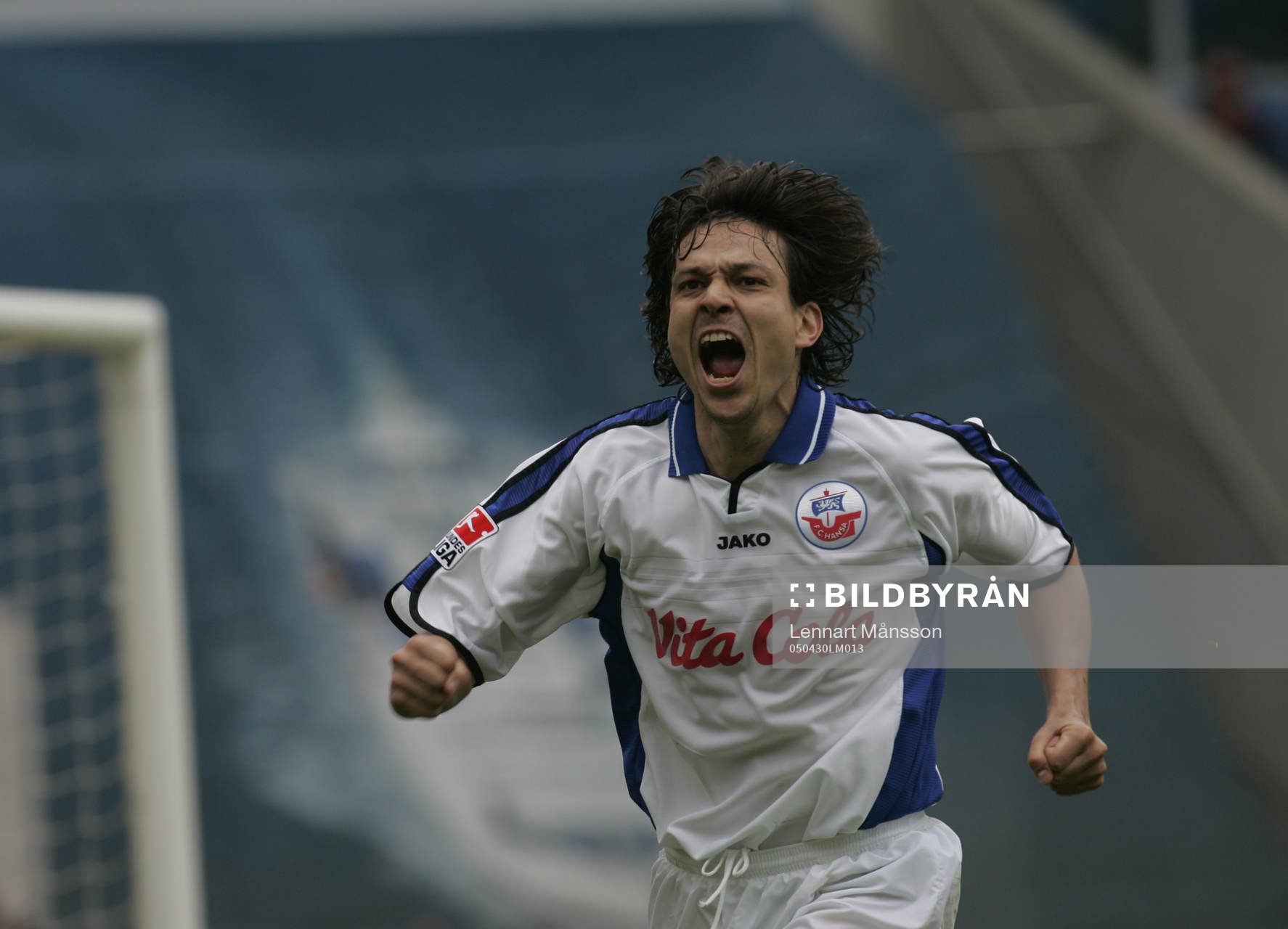 2-0, Jari Litmanen, som blir så här glad