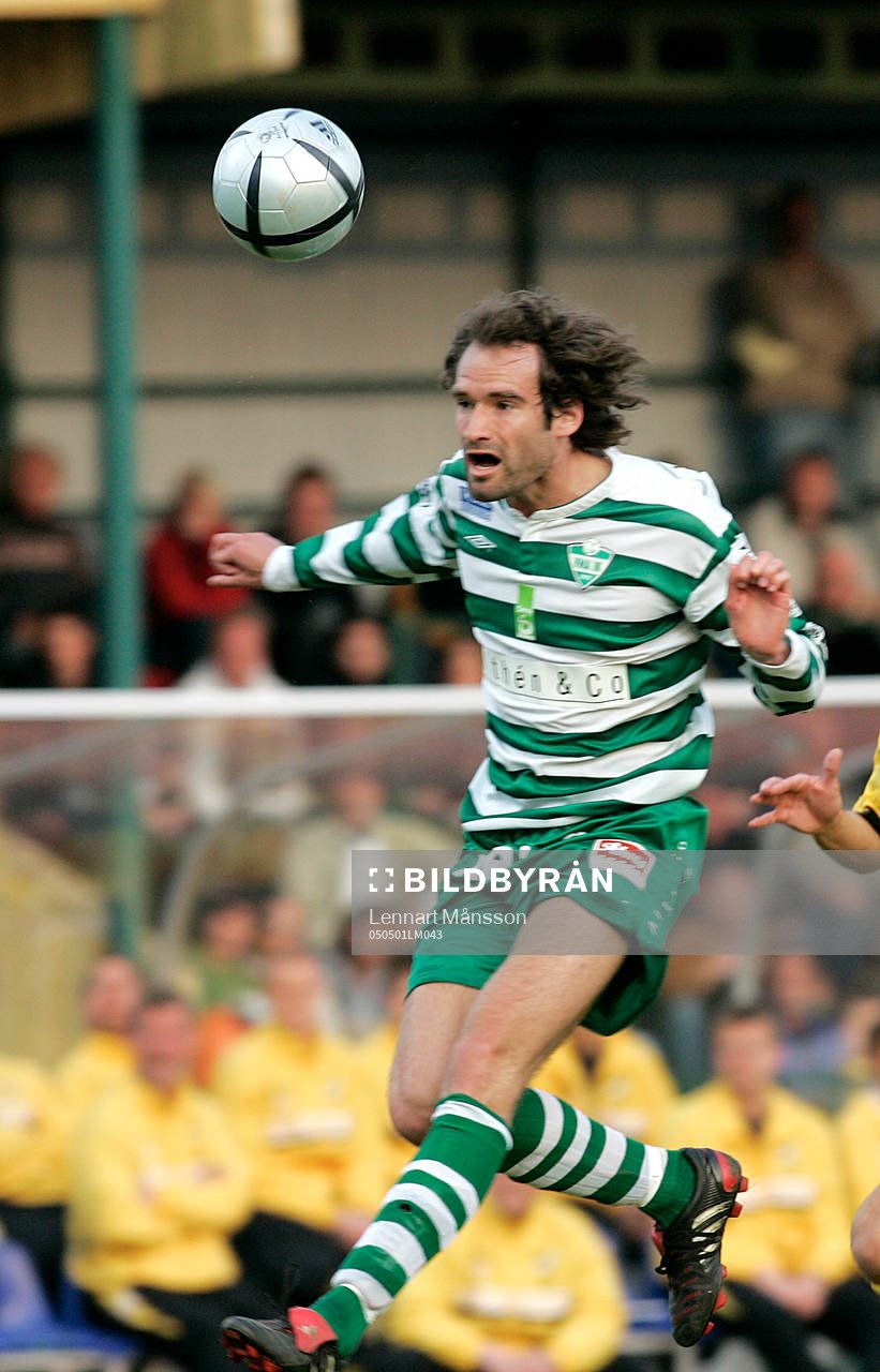 Nils Ekwall, VMA, nickar undan