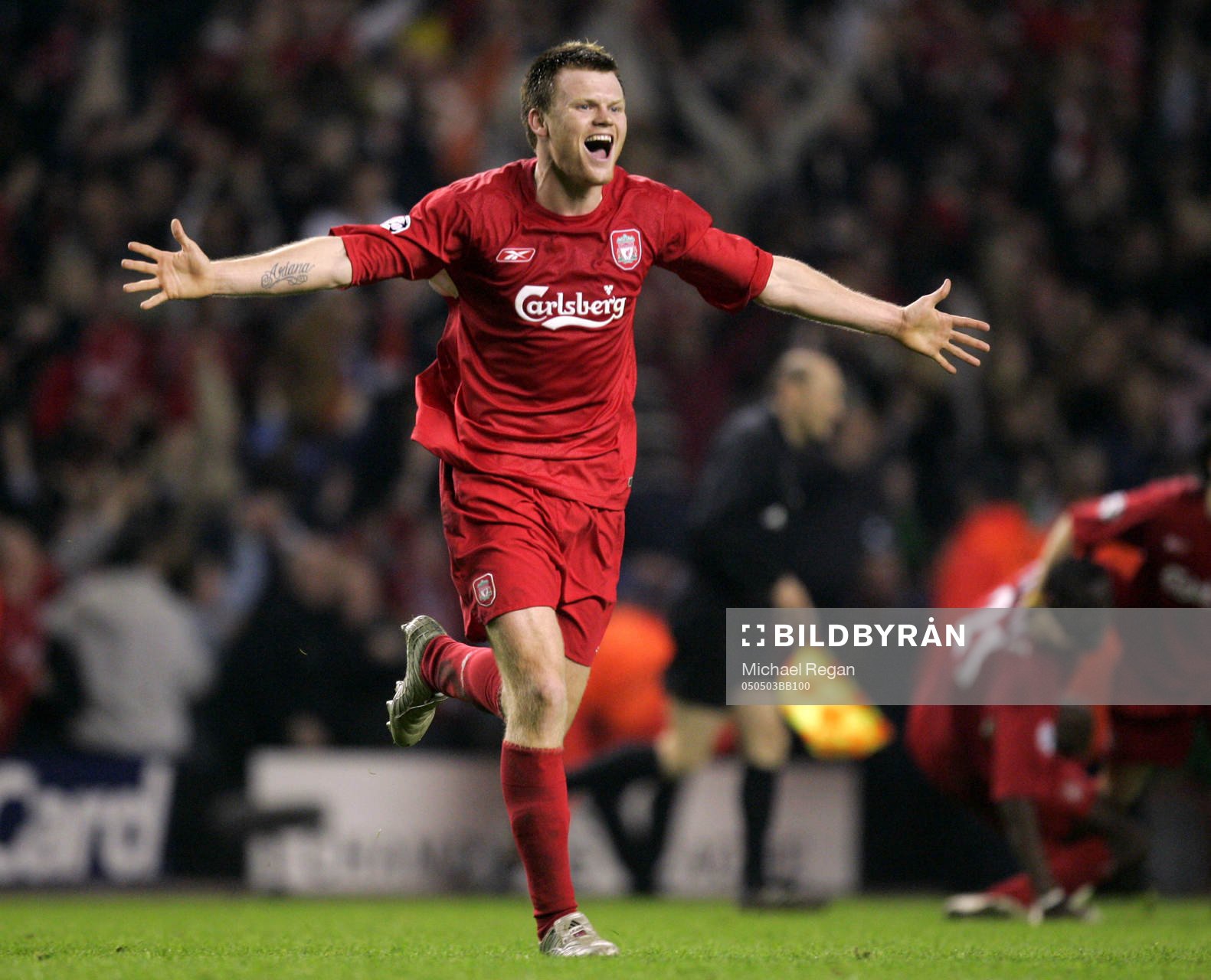   John Arne Riise, Liverpool, jubel. 